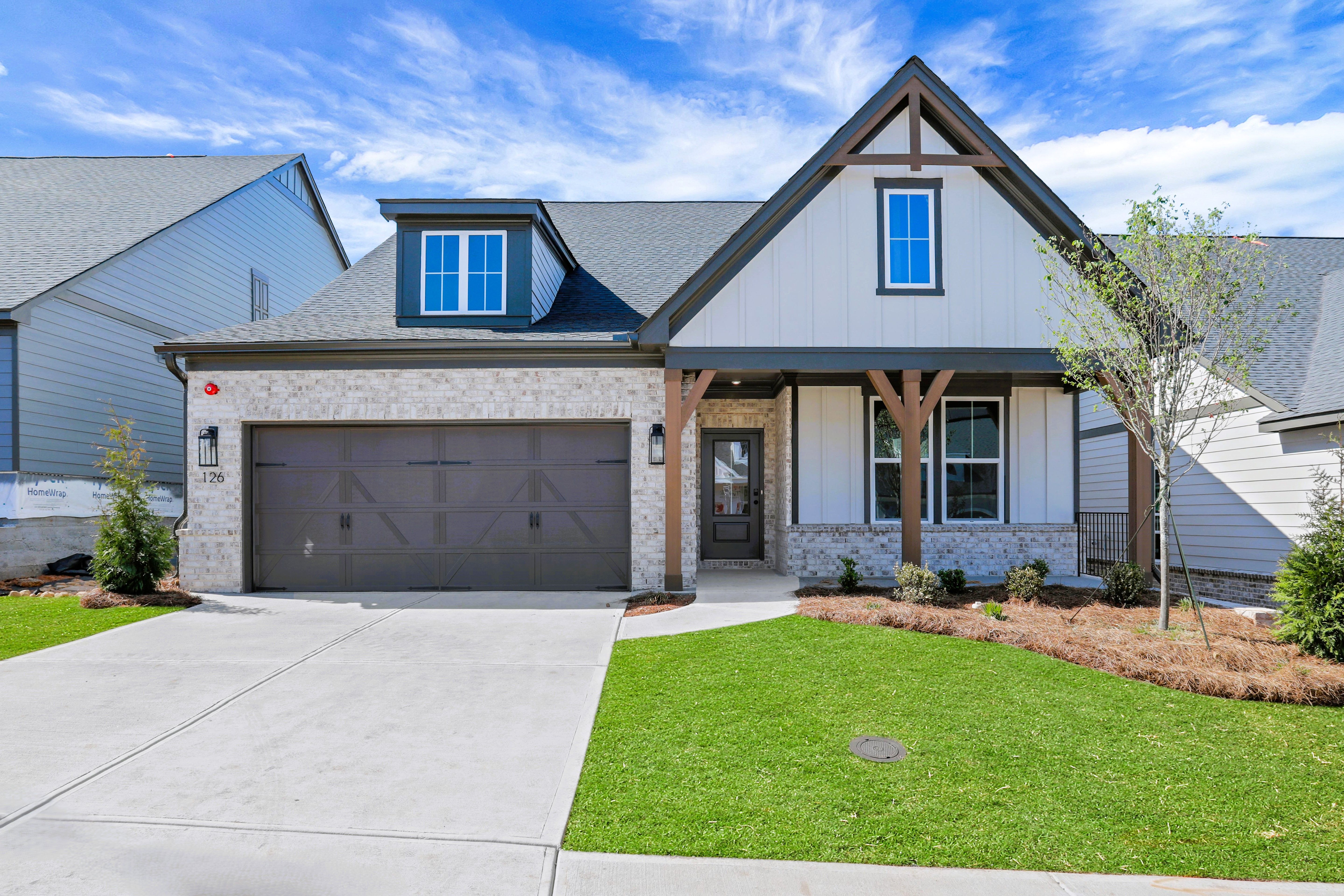 126 Willowfern Lane (Englewood)