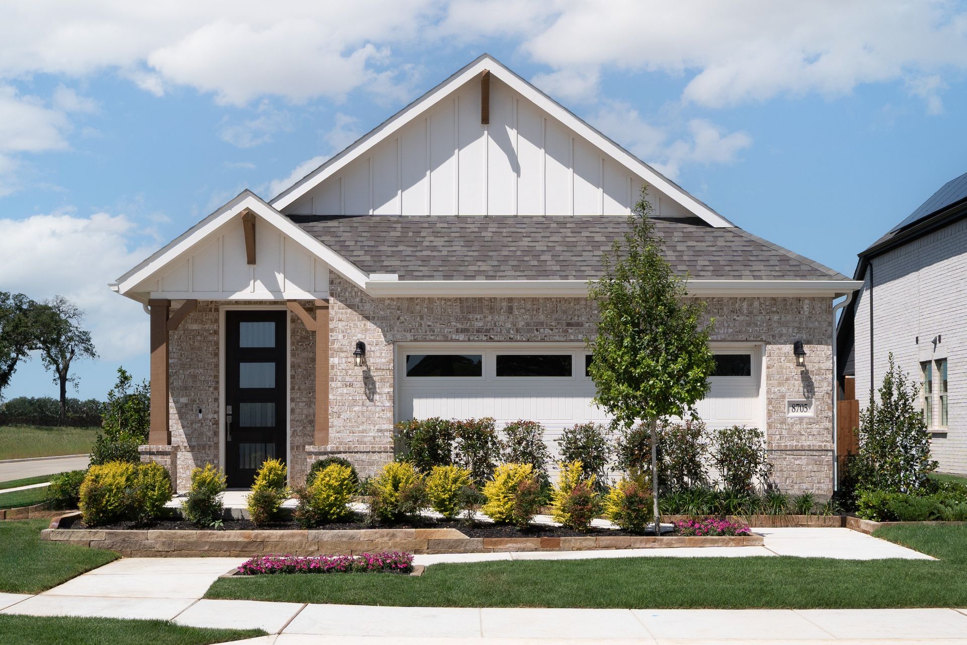 Primrose Farmhouse B Exterior