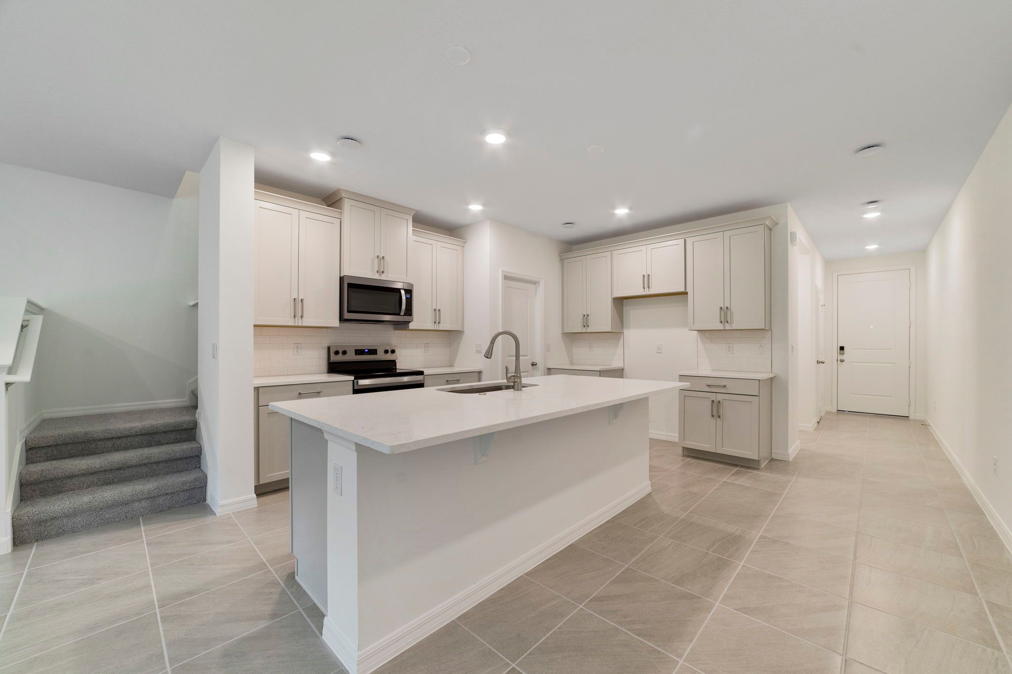 Magnolia - Towns at Greenleaf: Oviedo, Florida - Beazer Homes