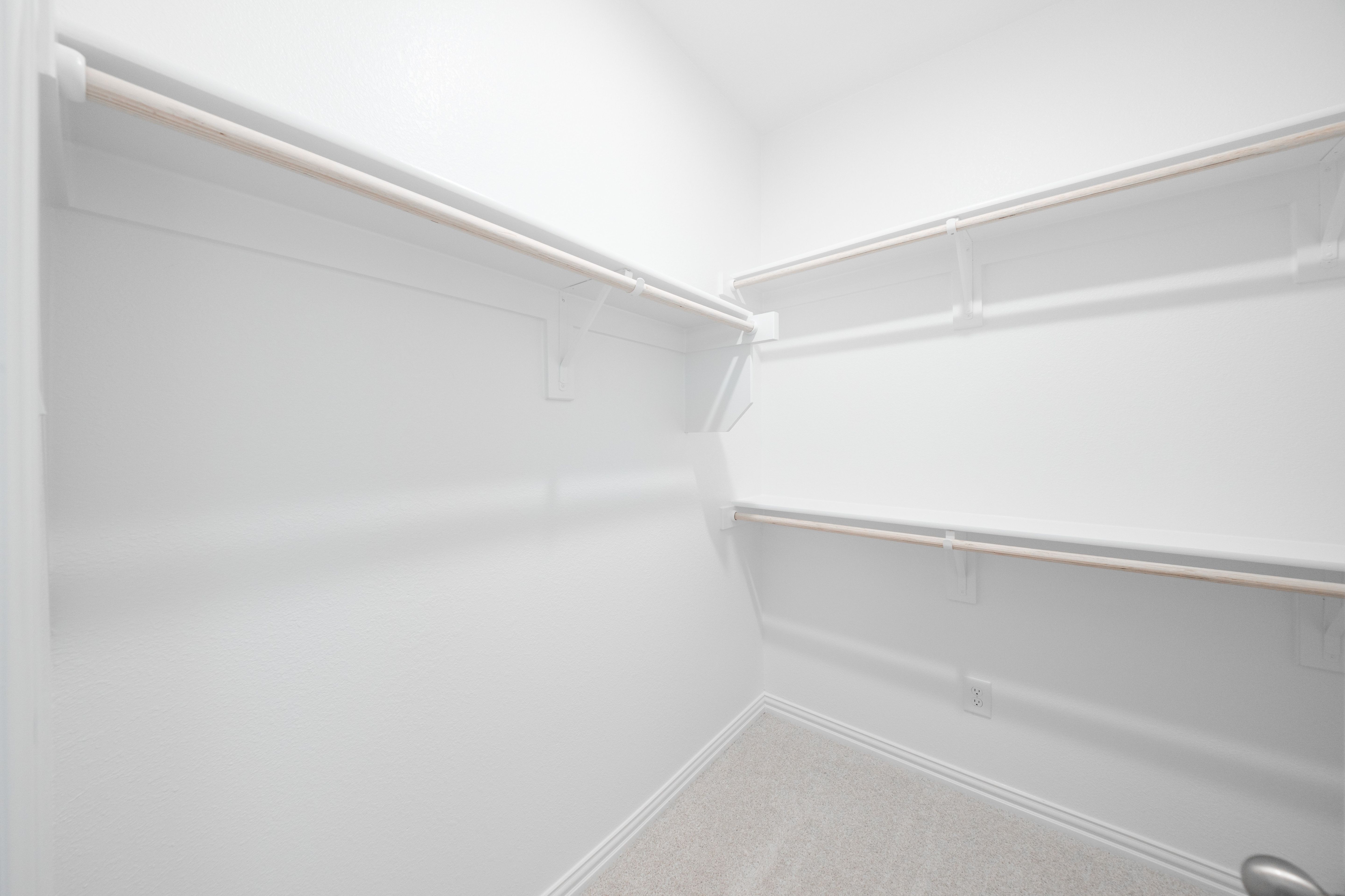 Daisy Primary Closet