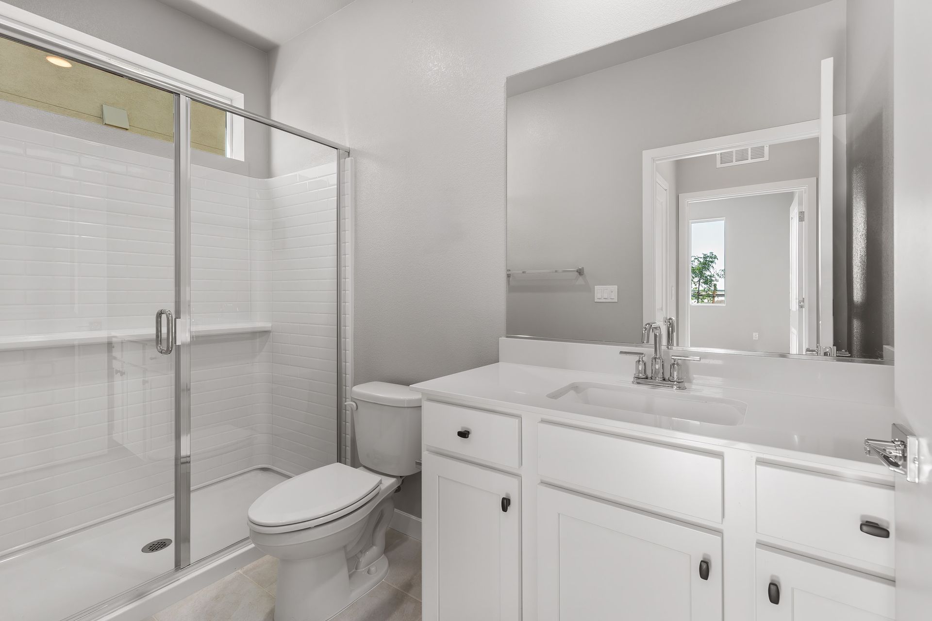 Plan 4 Bathroom 3