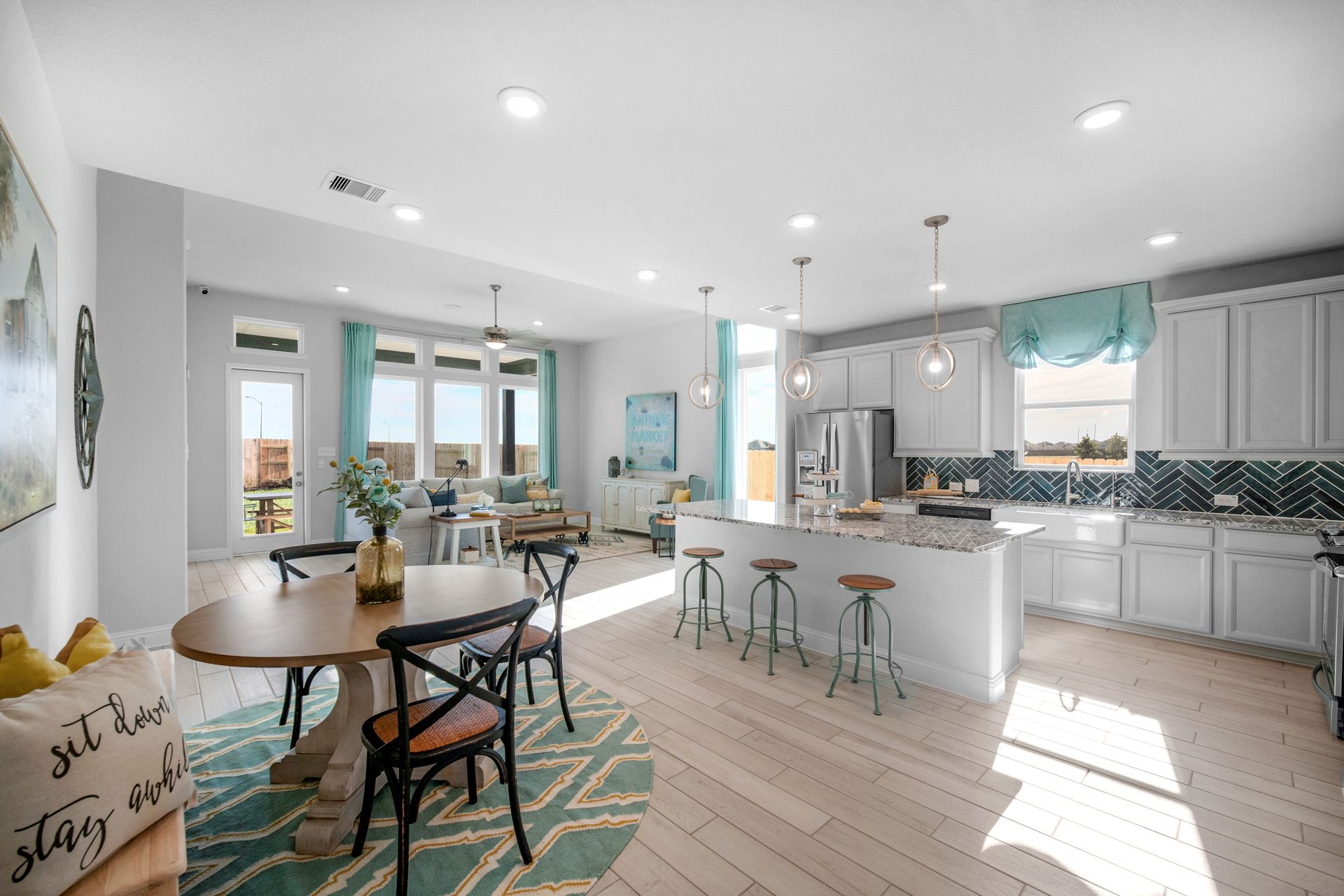 Grand Rouge Kitchen and Breakfast Area