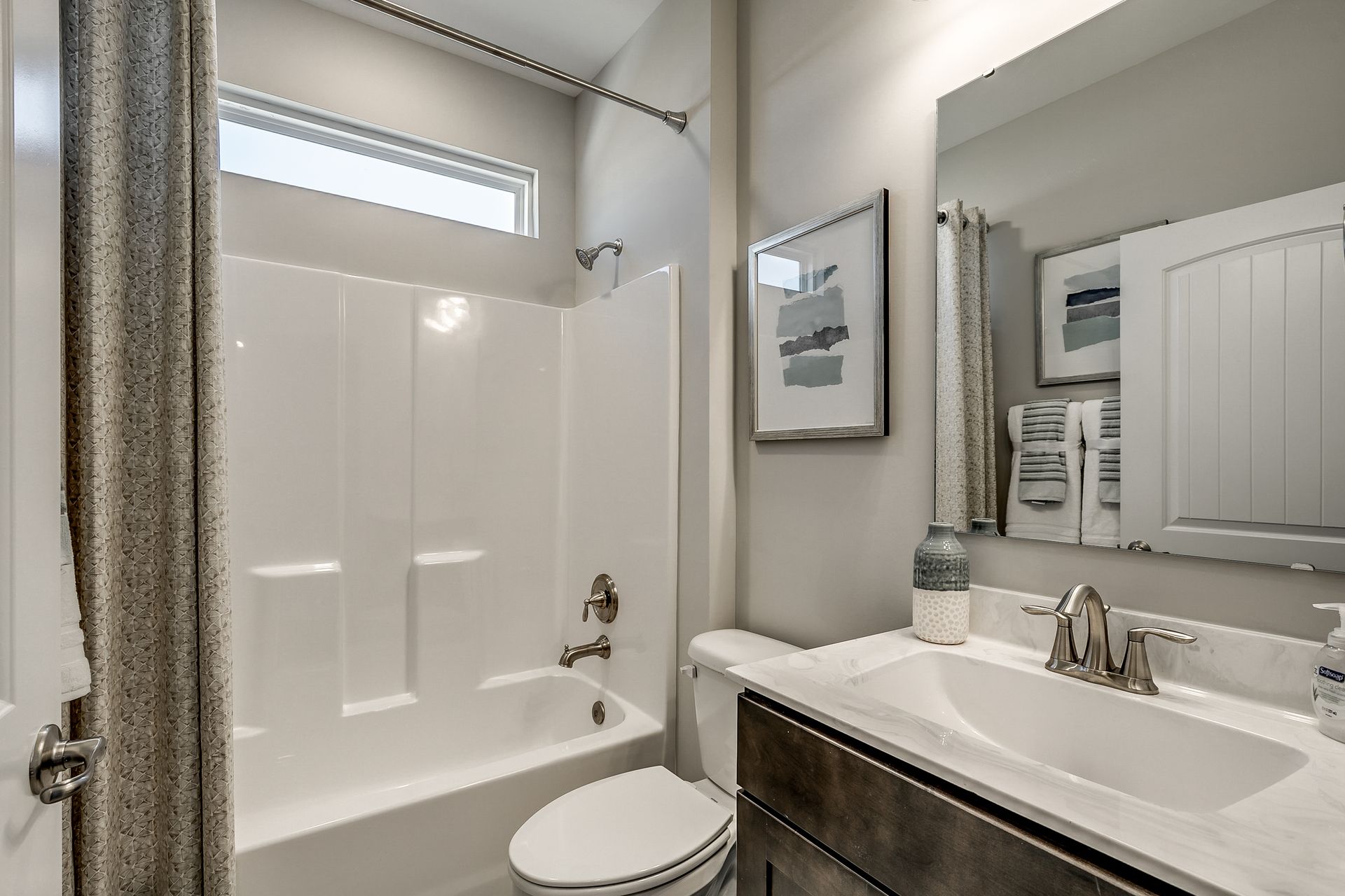 Jasmine Secondary Bathroom