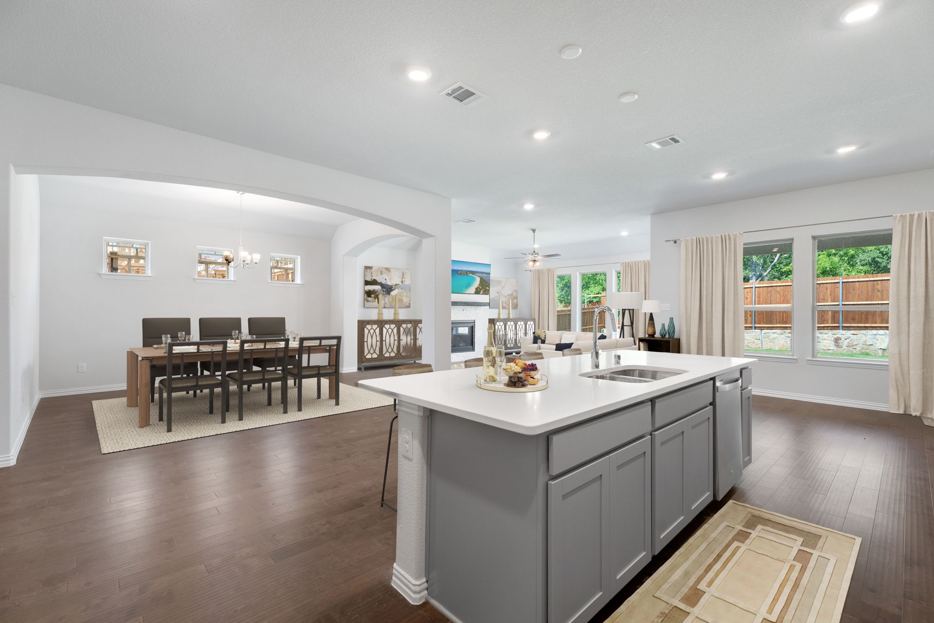 Driftwood Kitchen and Dining Room