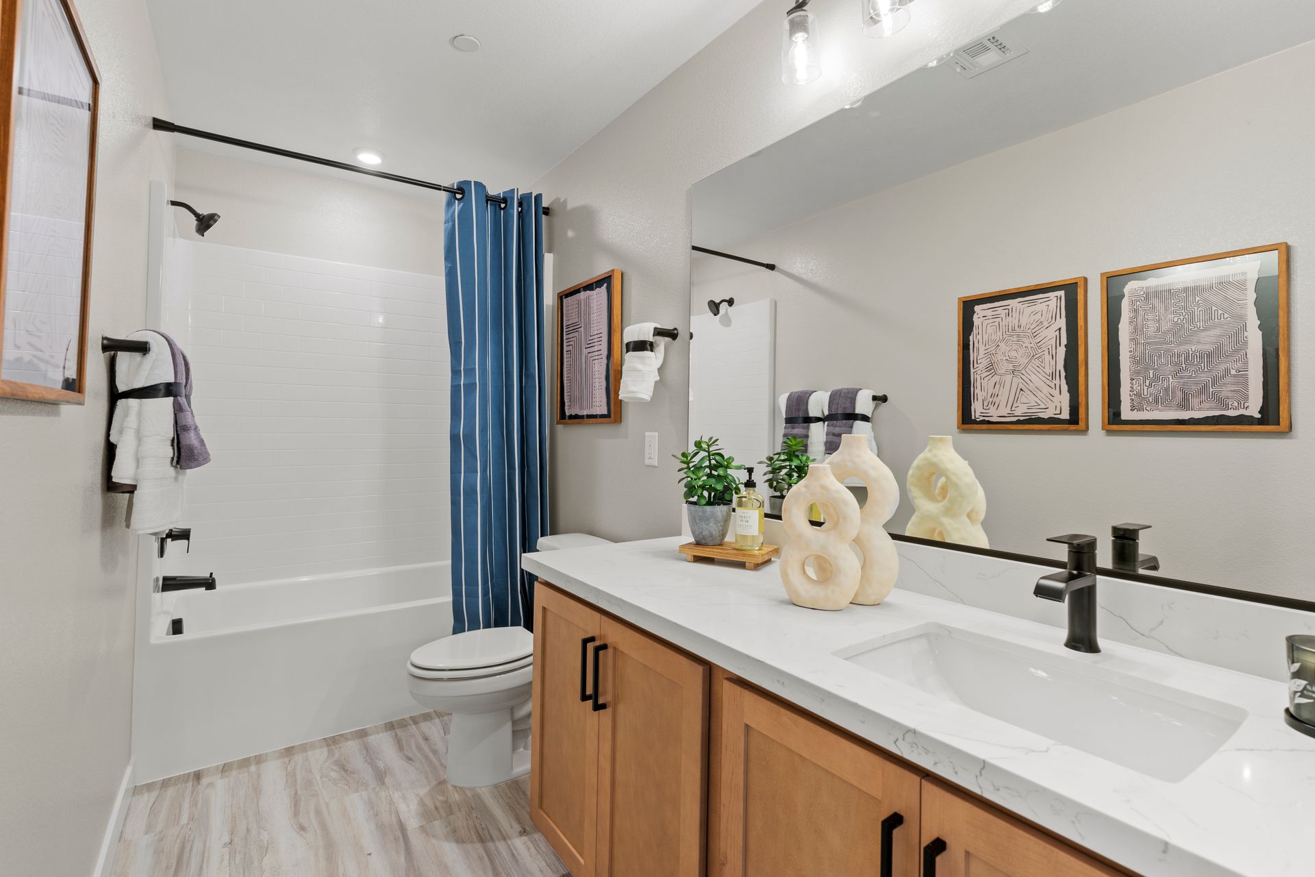 Sedona Bathroom 2