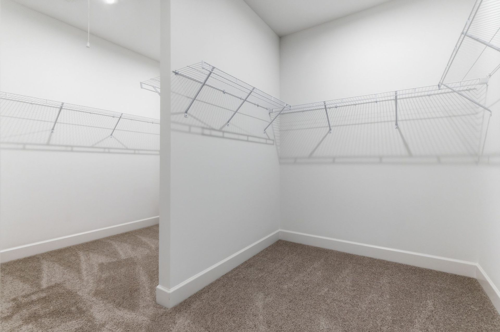 Harrison Walk-In Closet