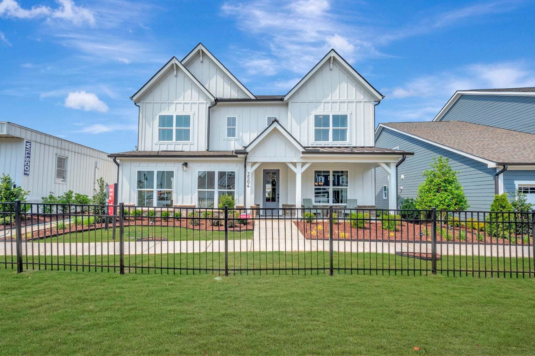 Alexander Farmhouse O