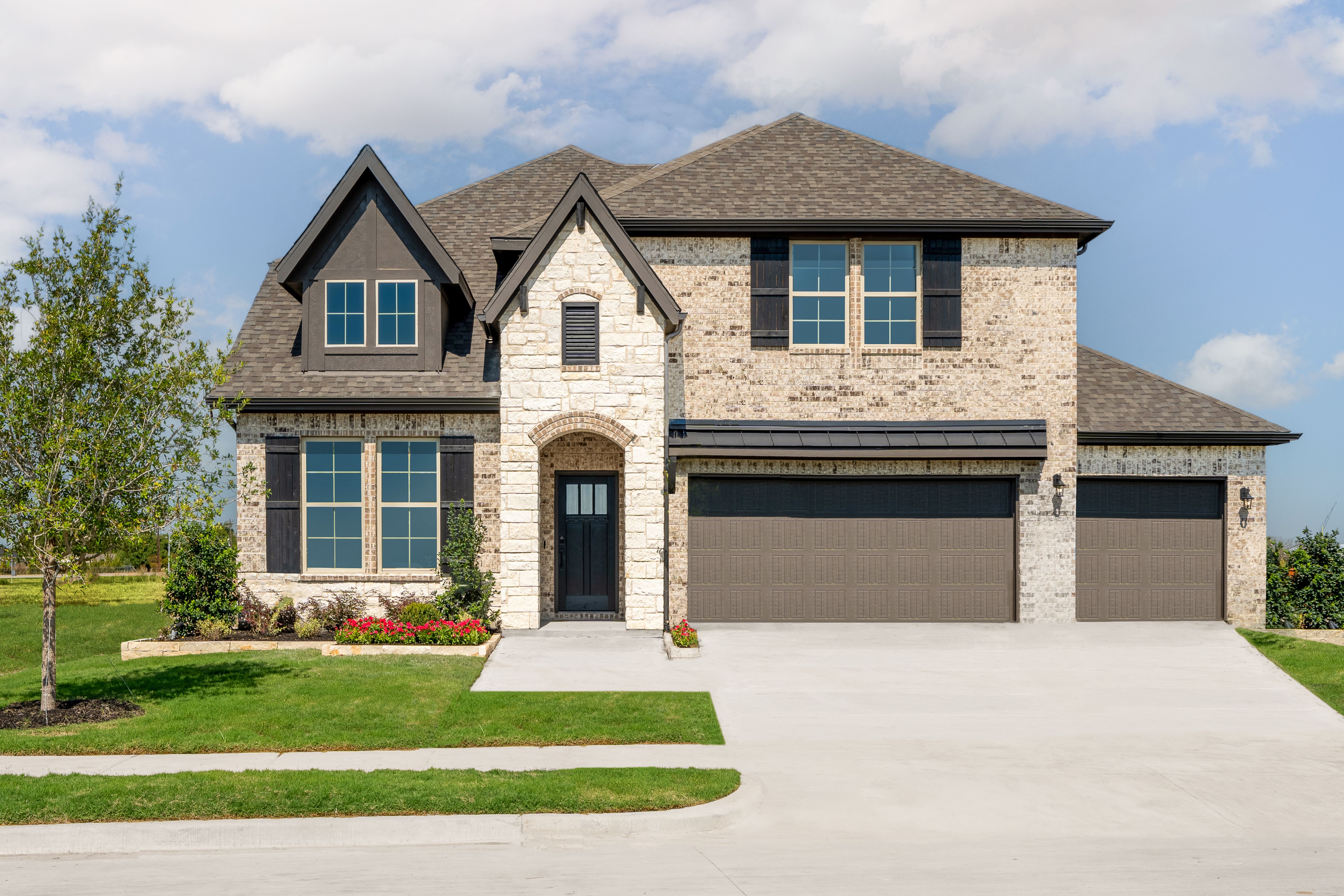 casa en Brookville Estates por Beazer Homes