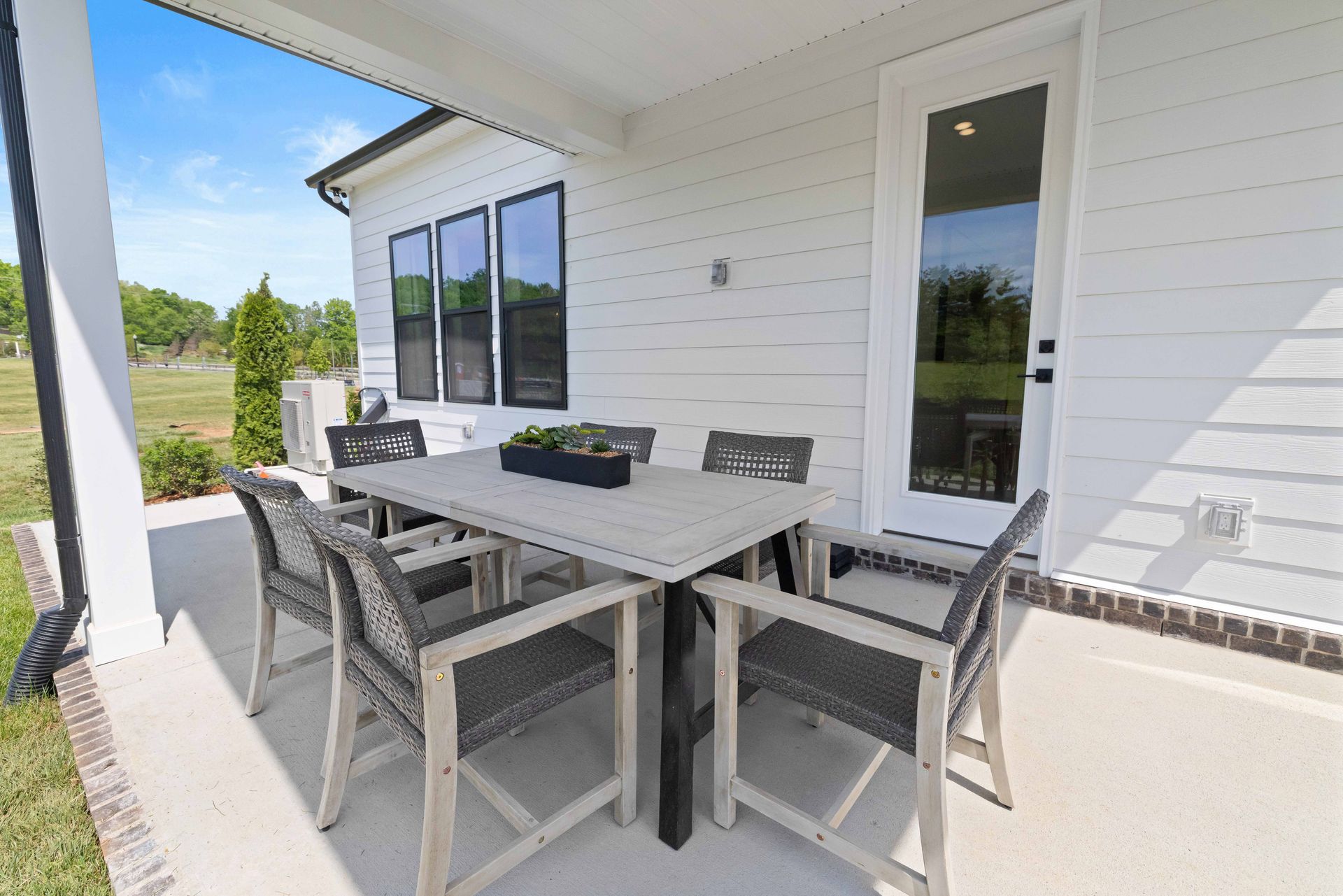Buchanan Covered Patio