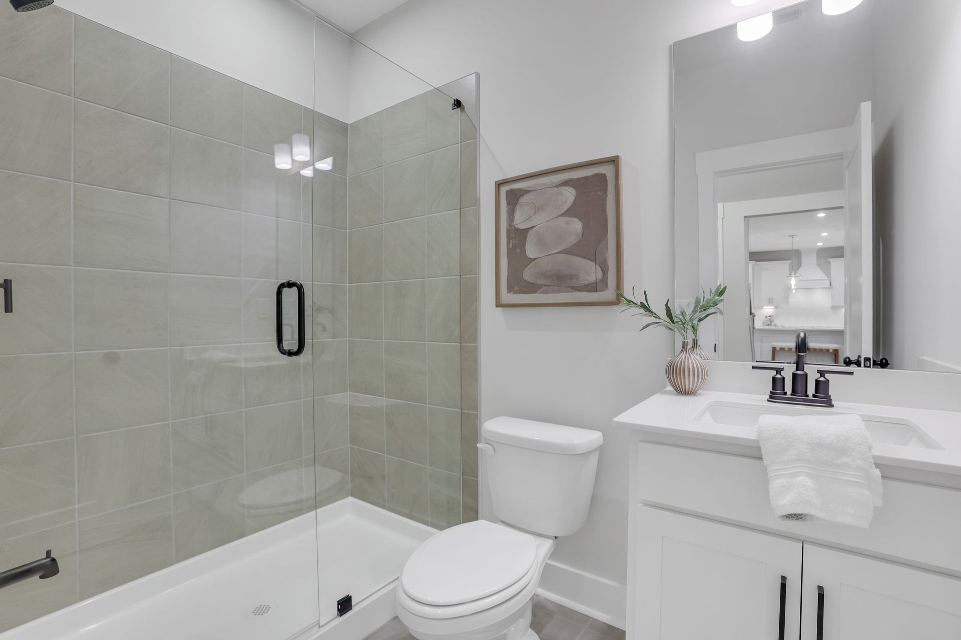 Emerson Secondary Bath