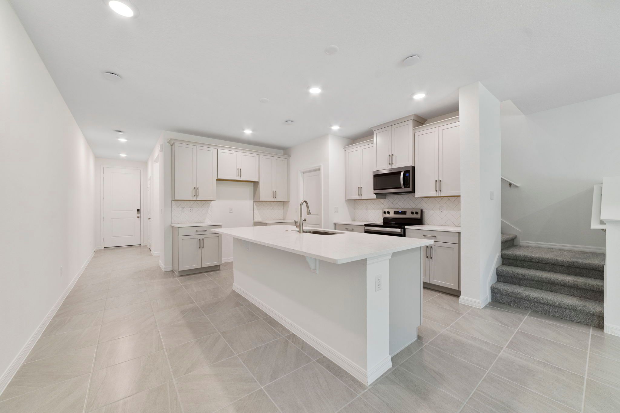 Magnolia - Towns at Greenleaf: Oviedo, Florida - Beazer Homes