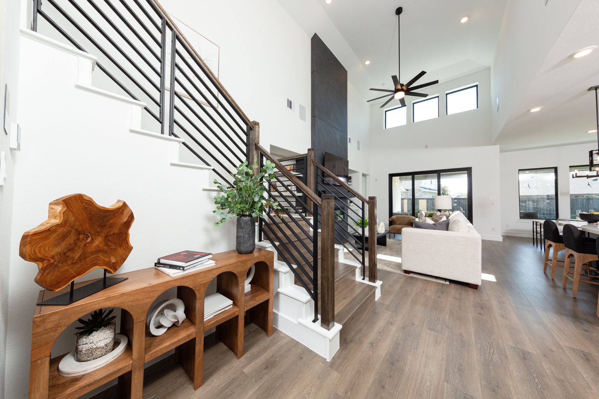 Huntsville Foyer