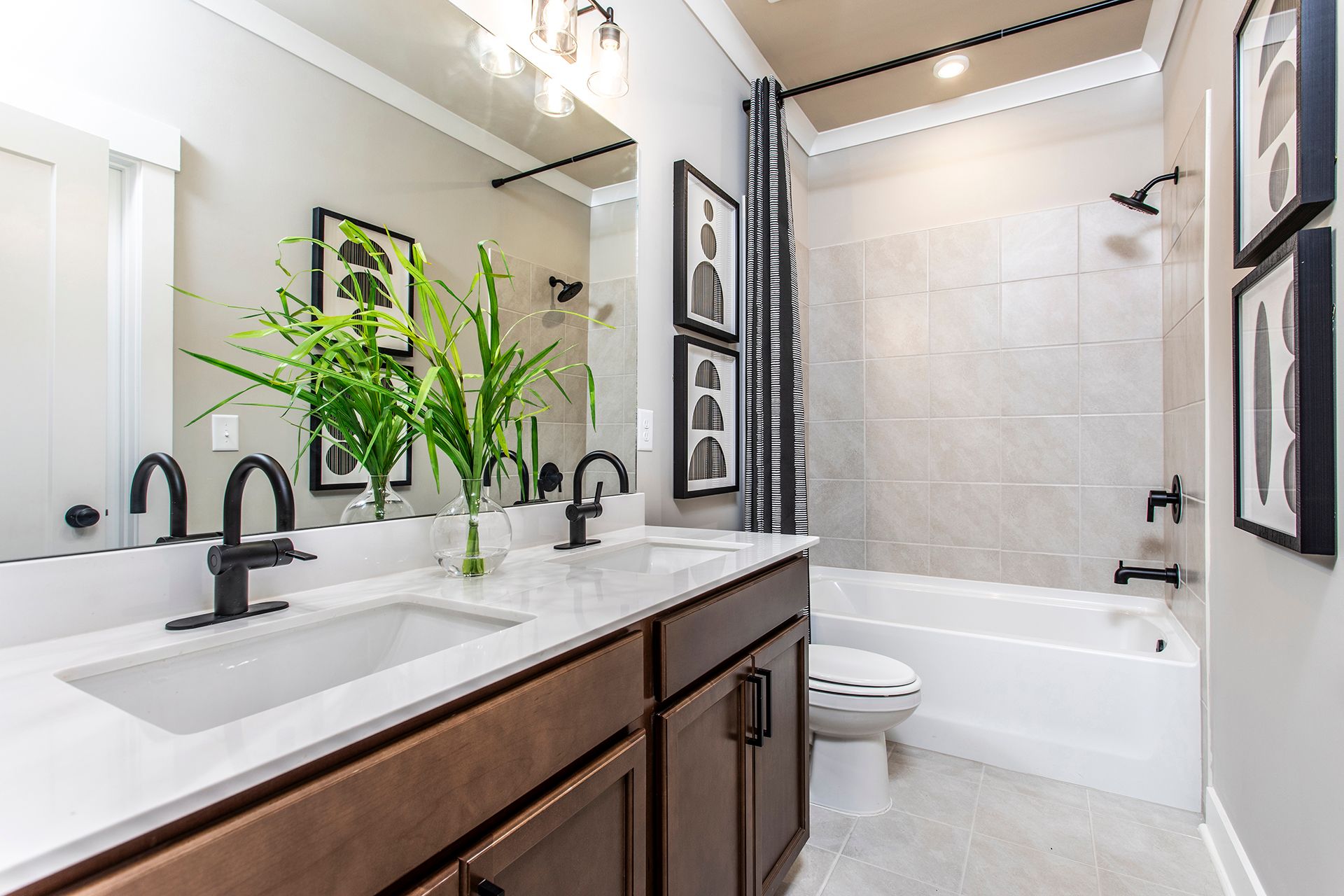 Tifton II Secondary Bath