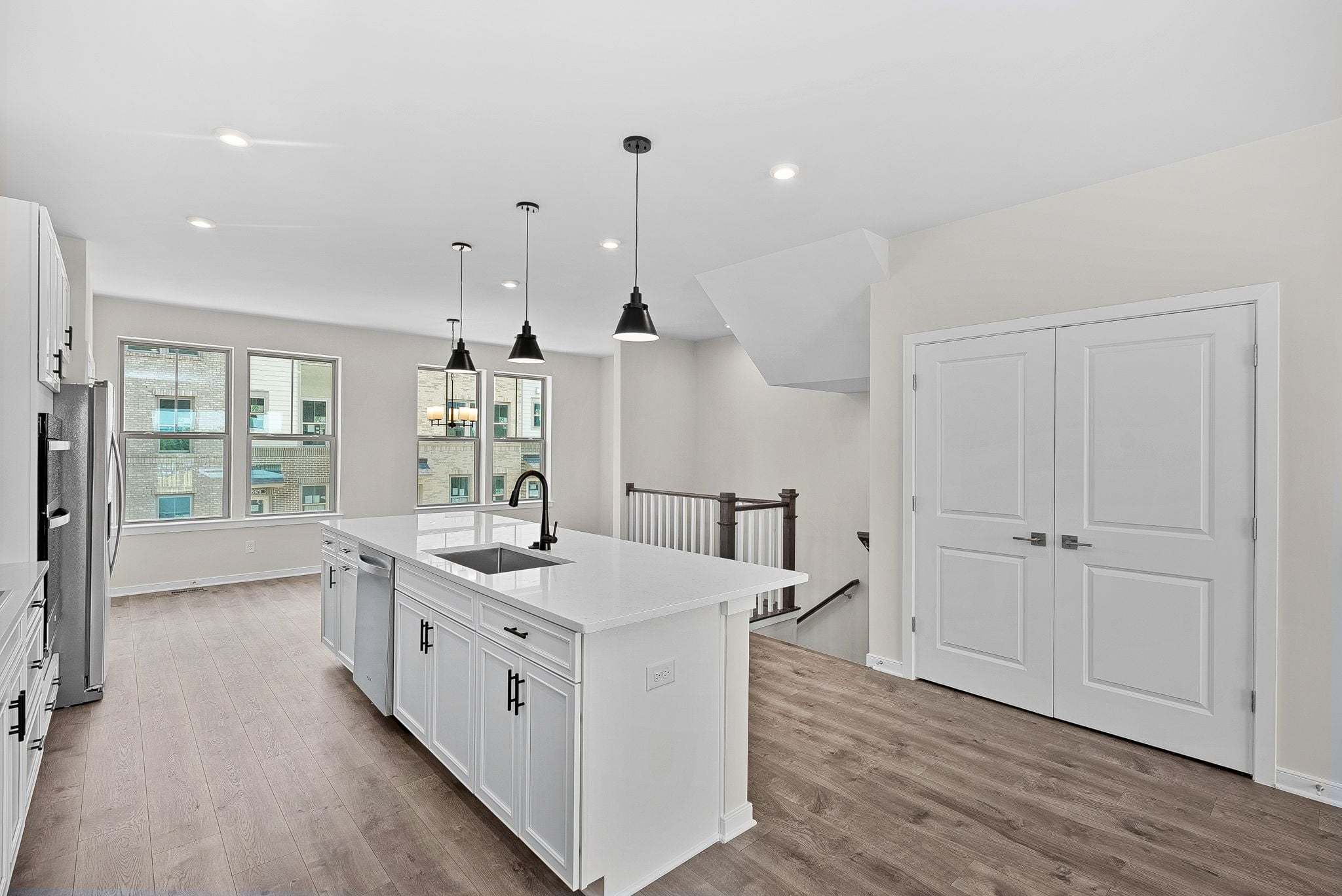 Harding Kitchen with Pantry