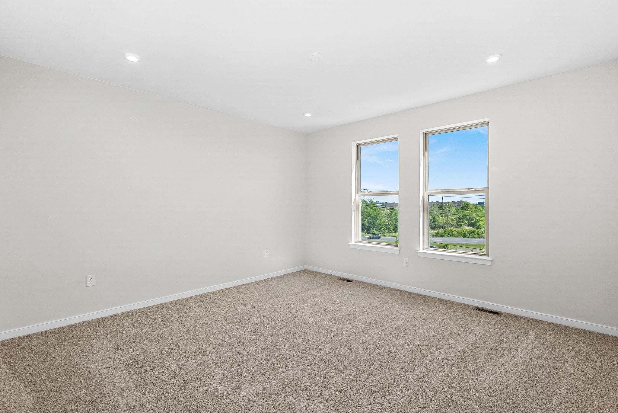 Harding Primary Bedroom with Natural Light