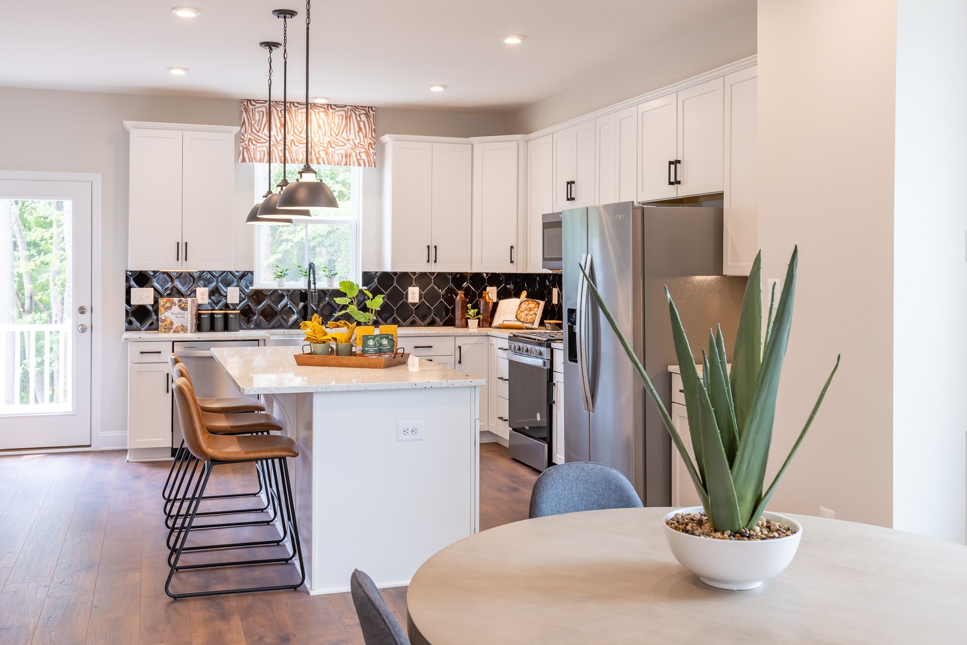 Easton Kitchen and Dining Area