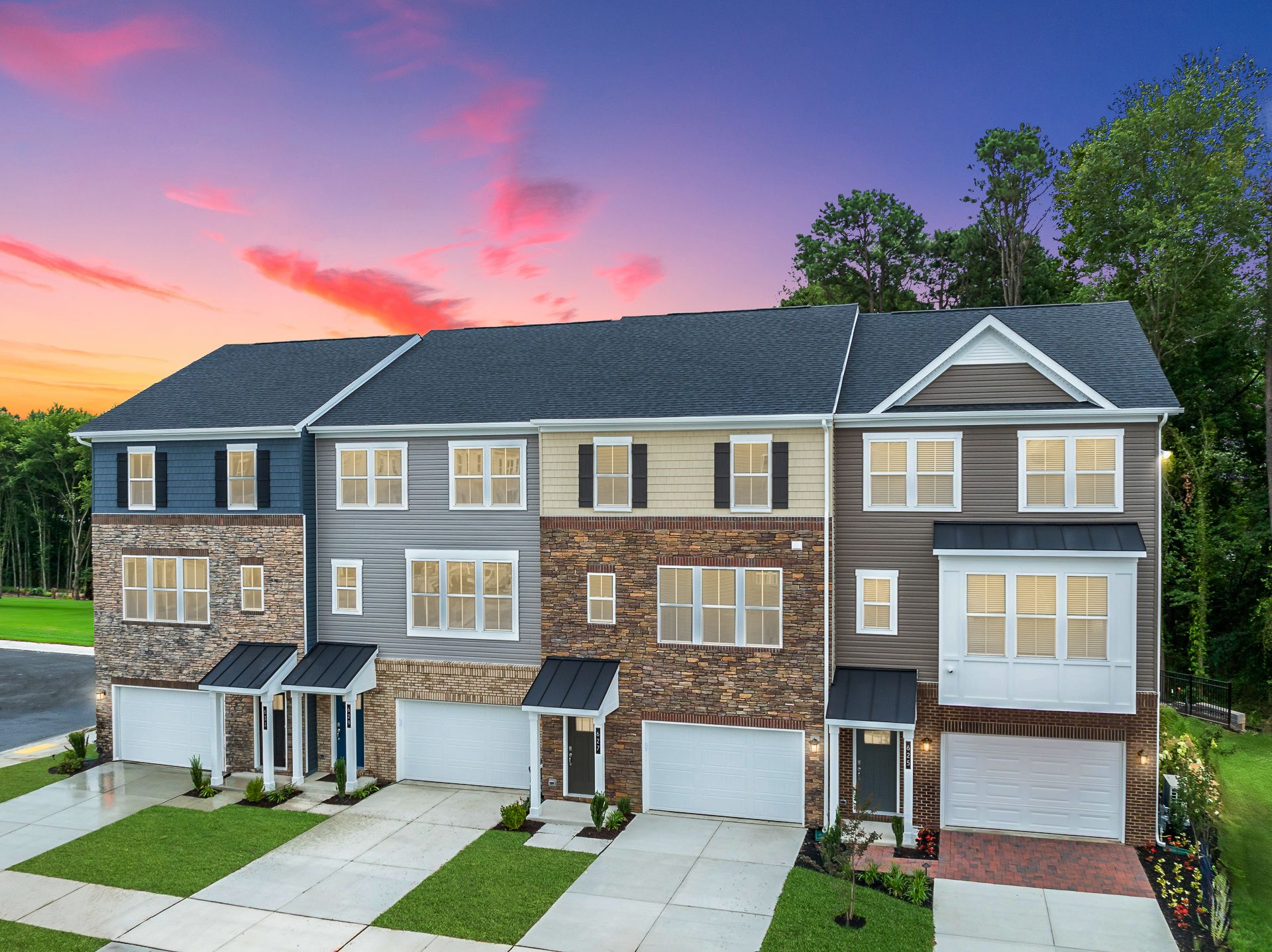 Easton Traditional L Exterior