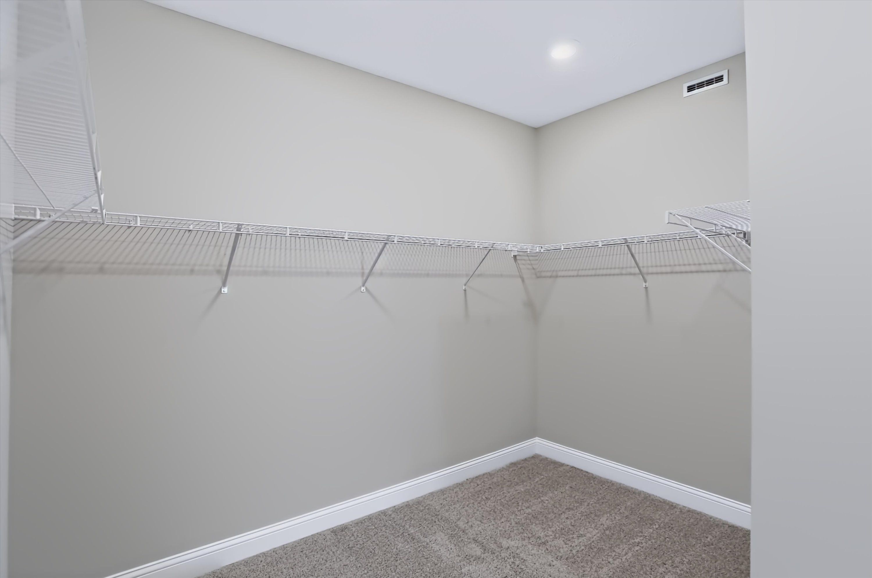 Hudson Primary Closet