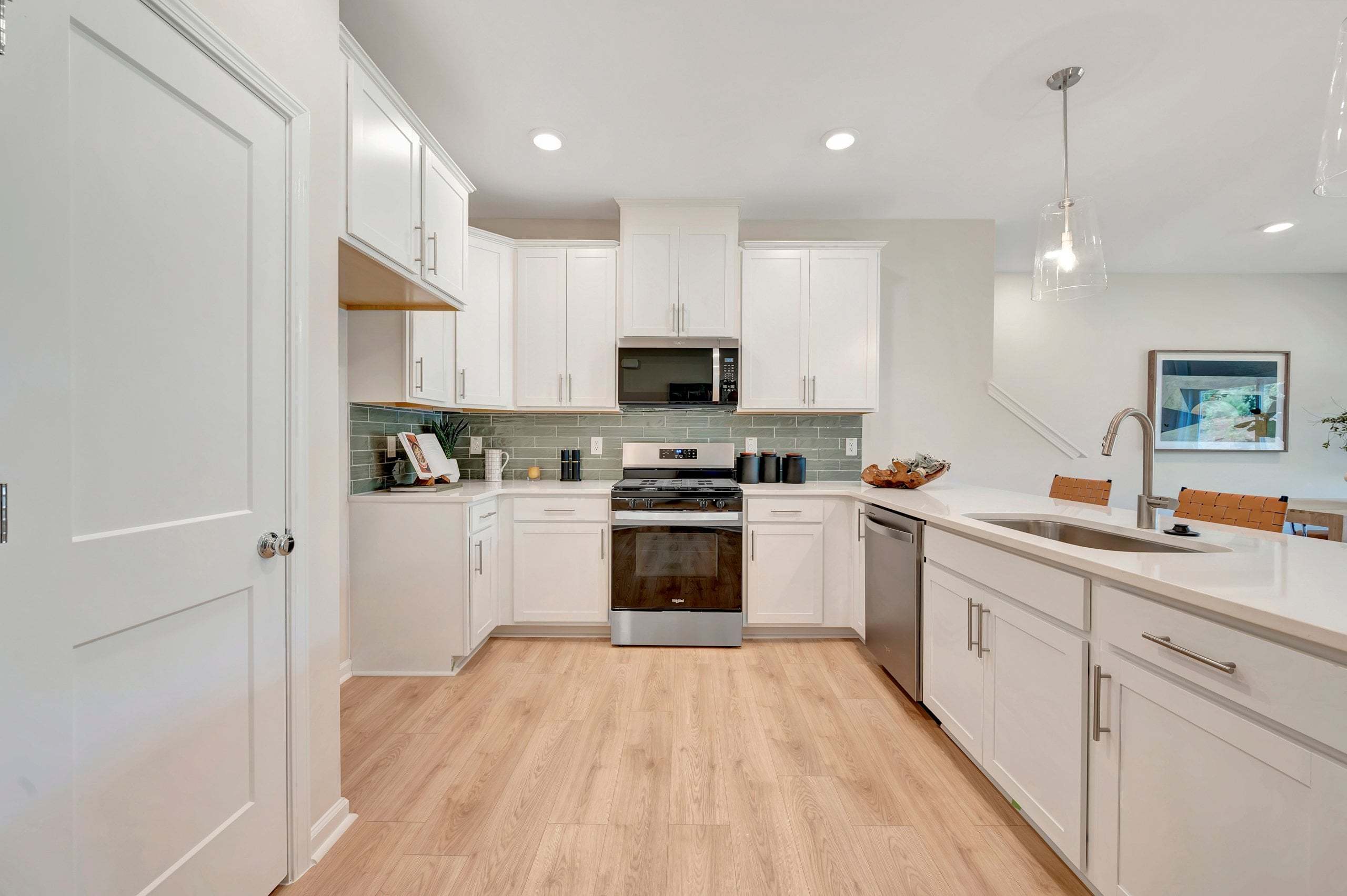 Pioneer Choice Kitchen B