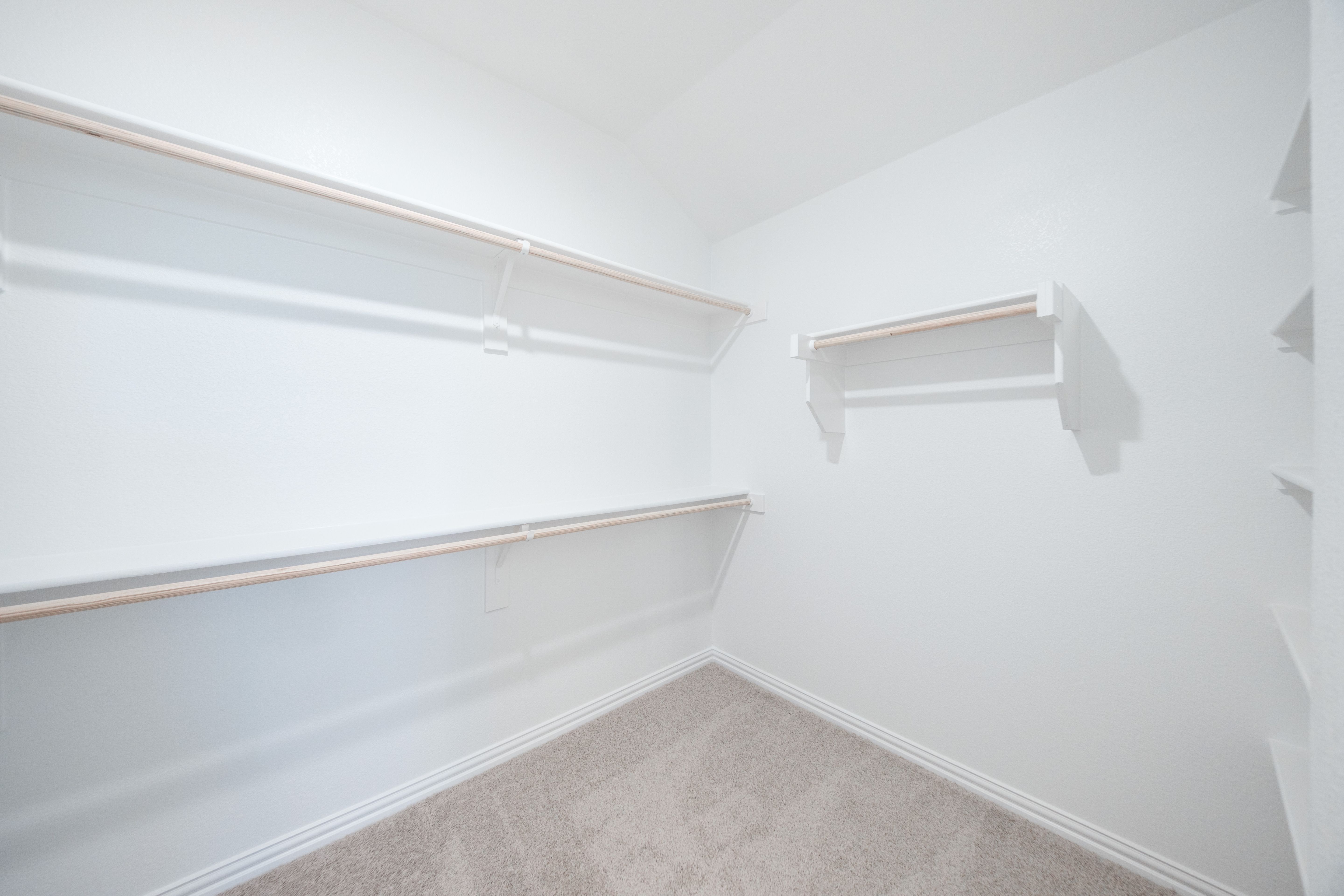 Teton Primary Closet