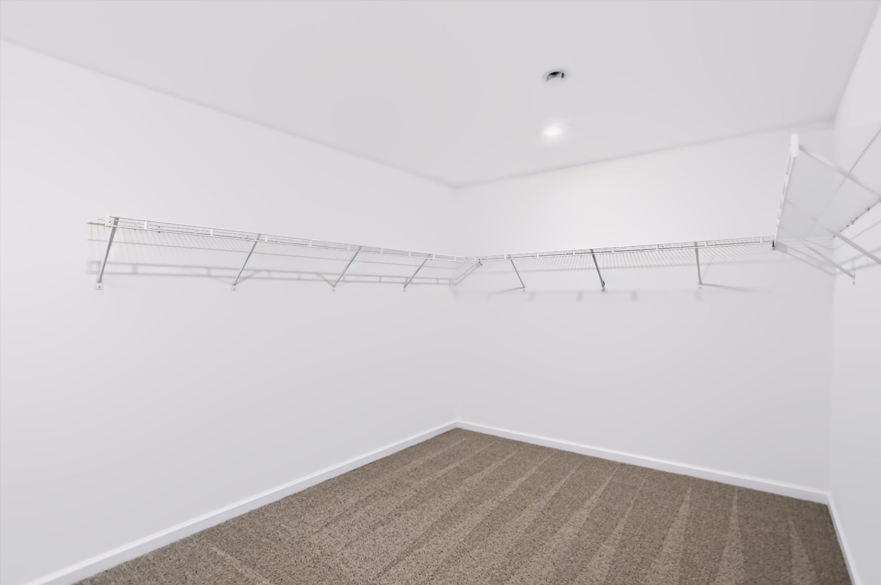 Windsor Primary Closet