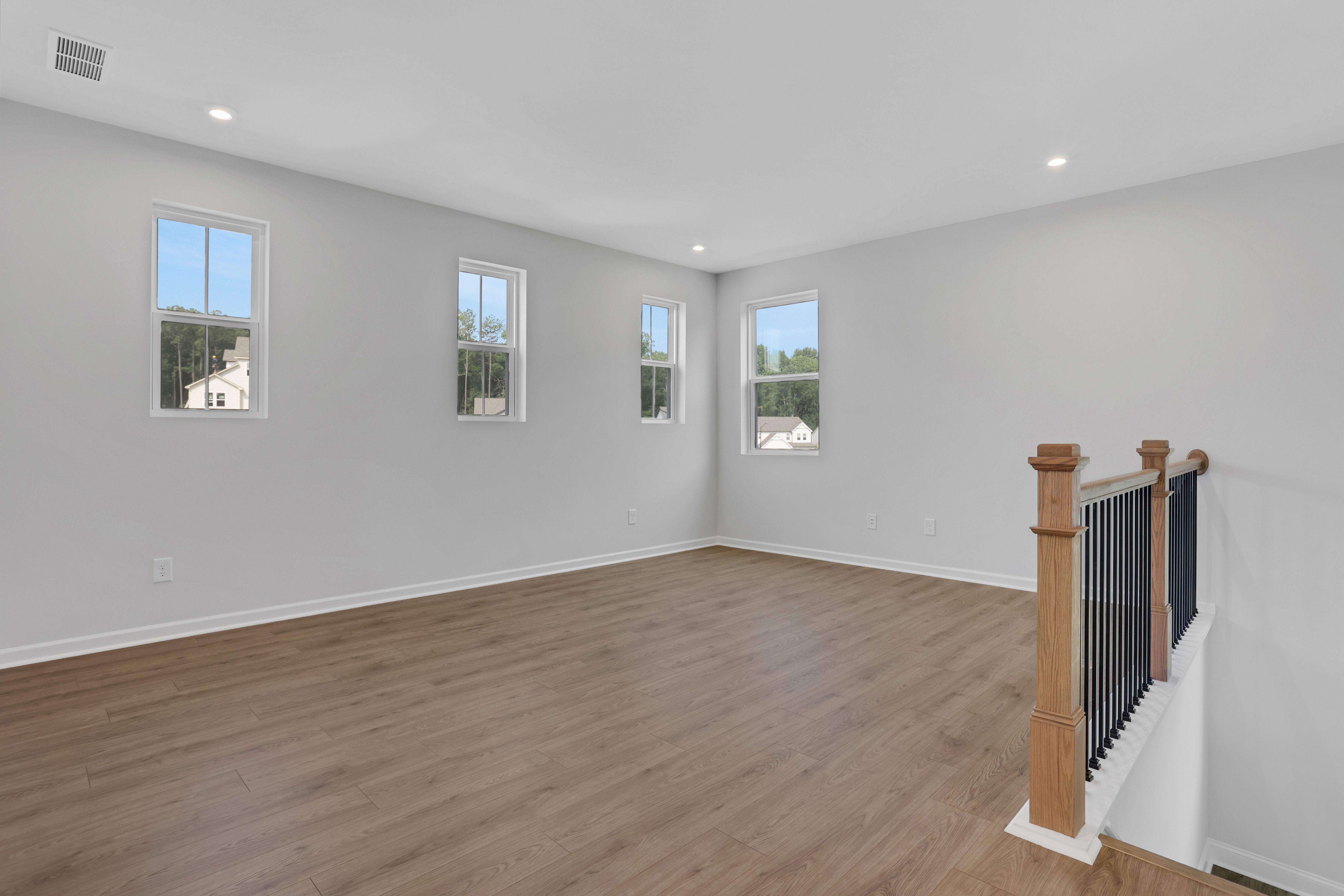 Newton II Loft