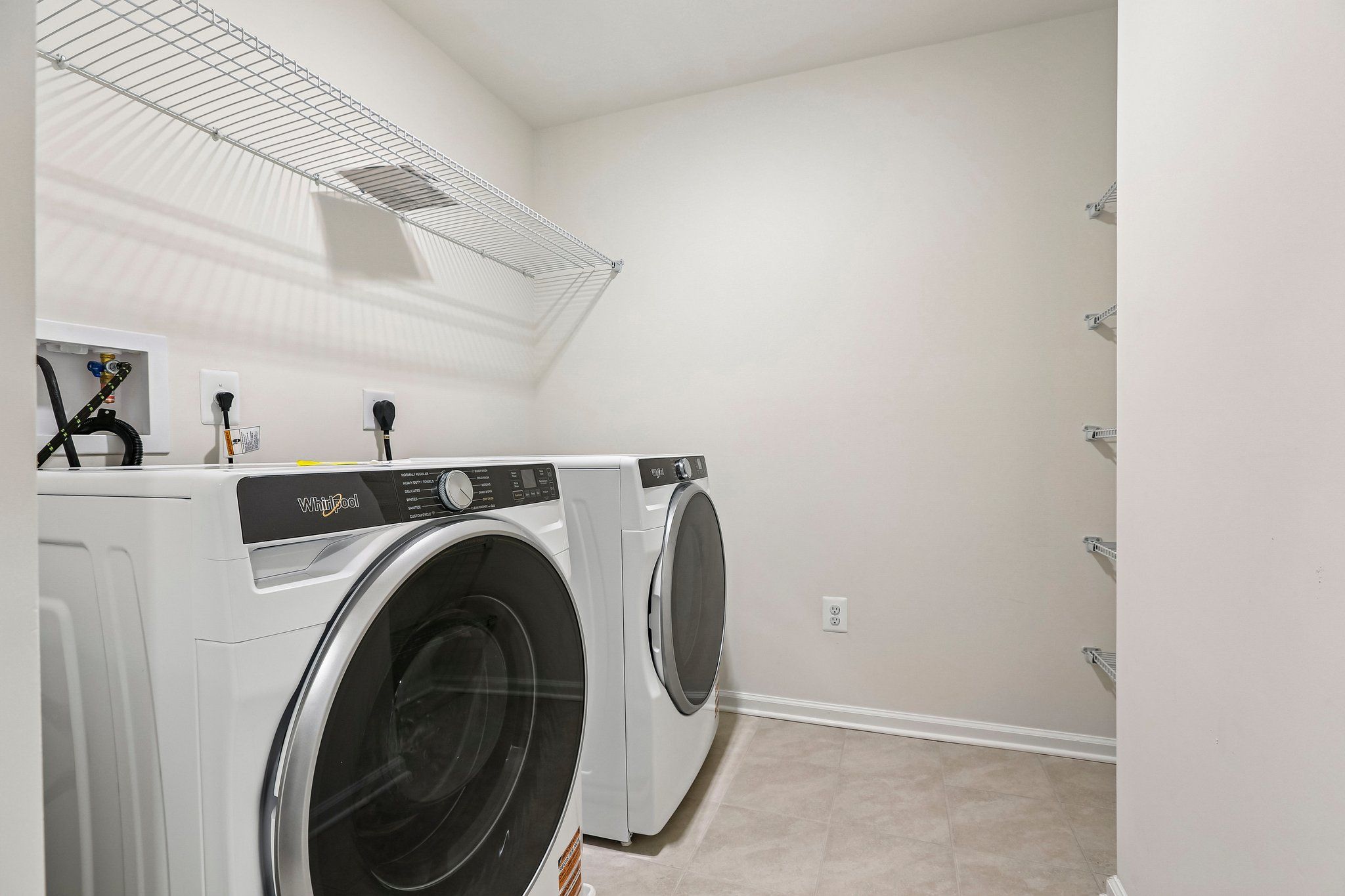 Linganore Laundry Room