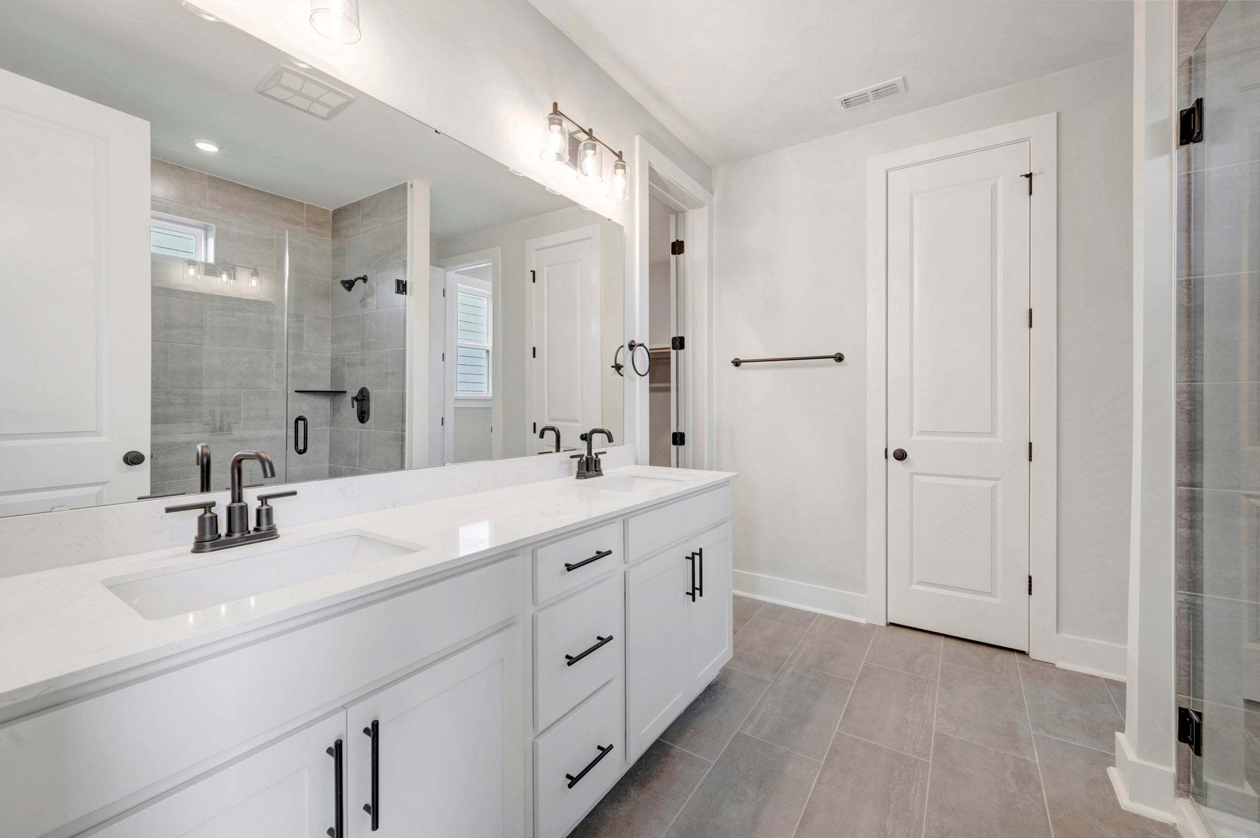 Collins Choice Primary Bath B