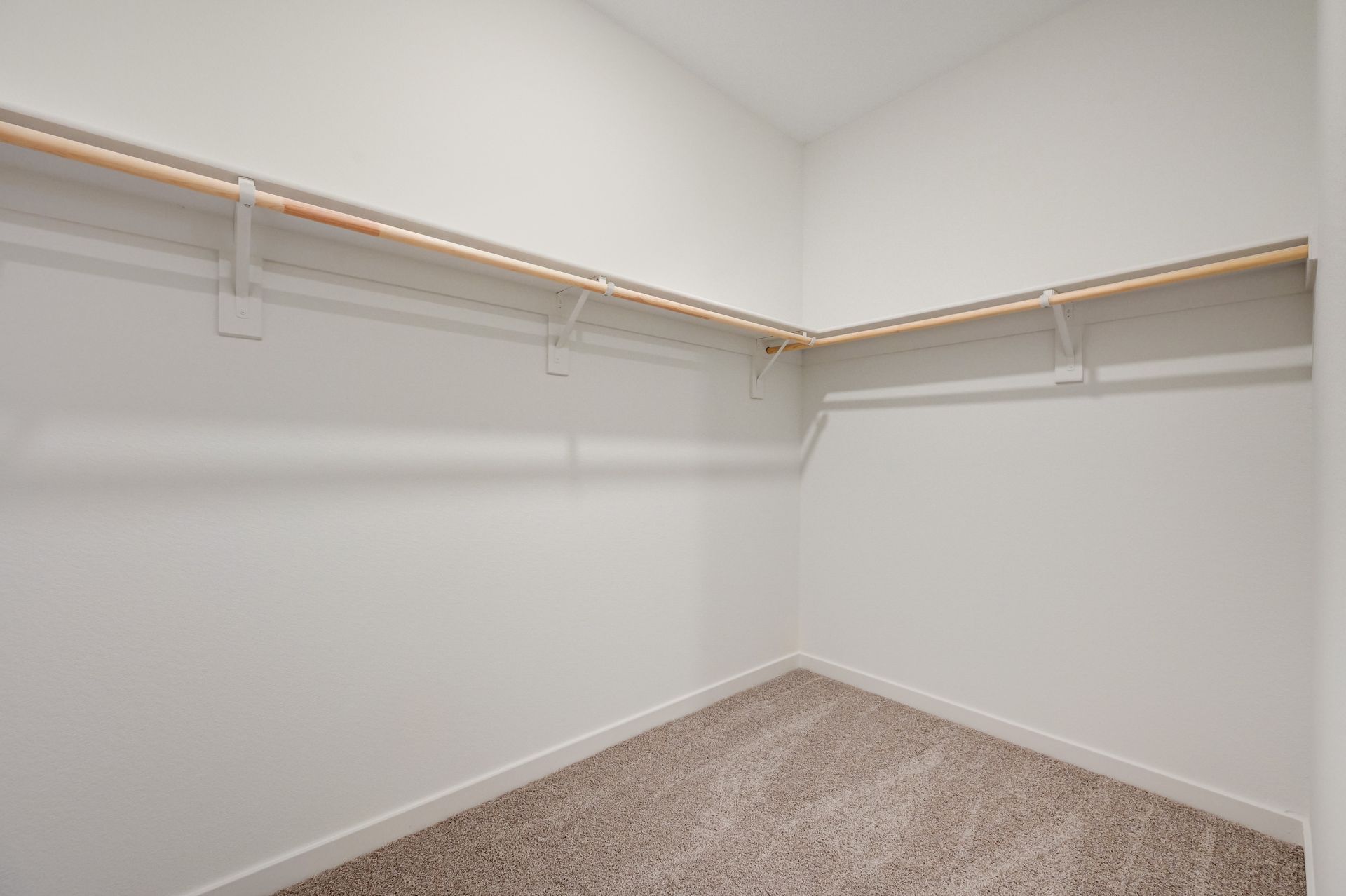 Sequoia Primary Walk-in Closet