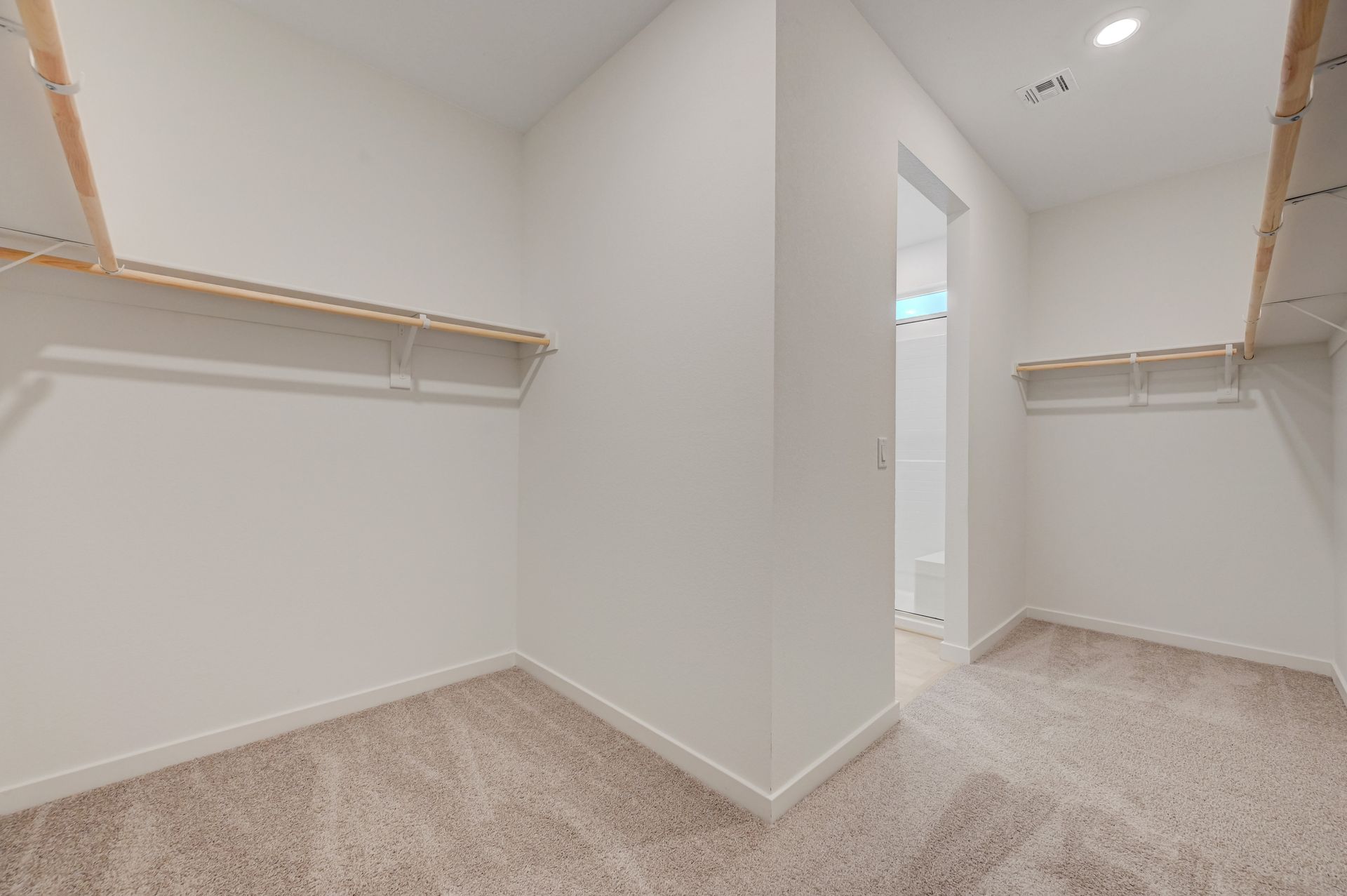 Sequoia Primary Walk-in Closet