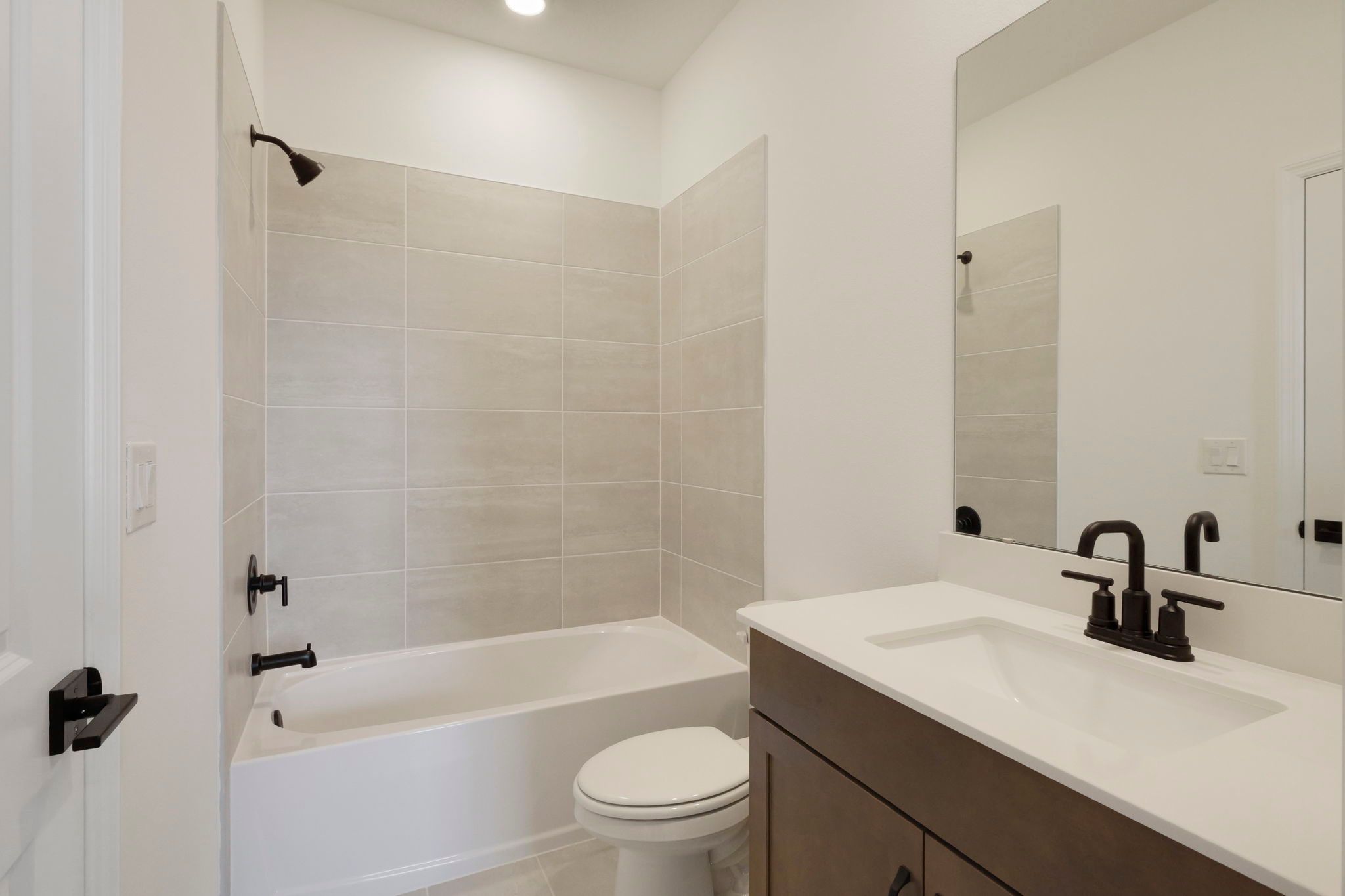 Sequoia Bathroom 3