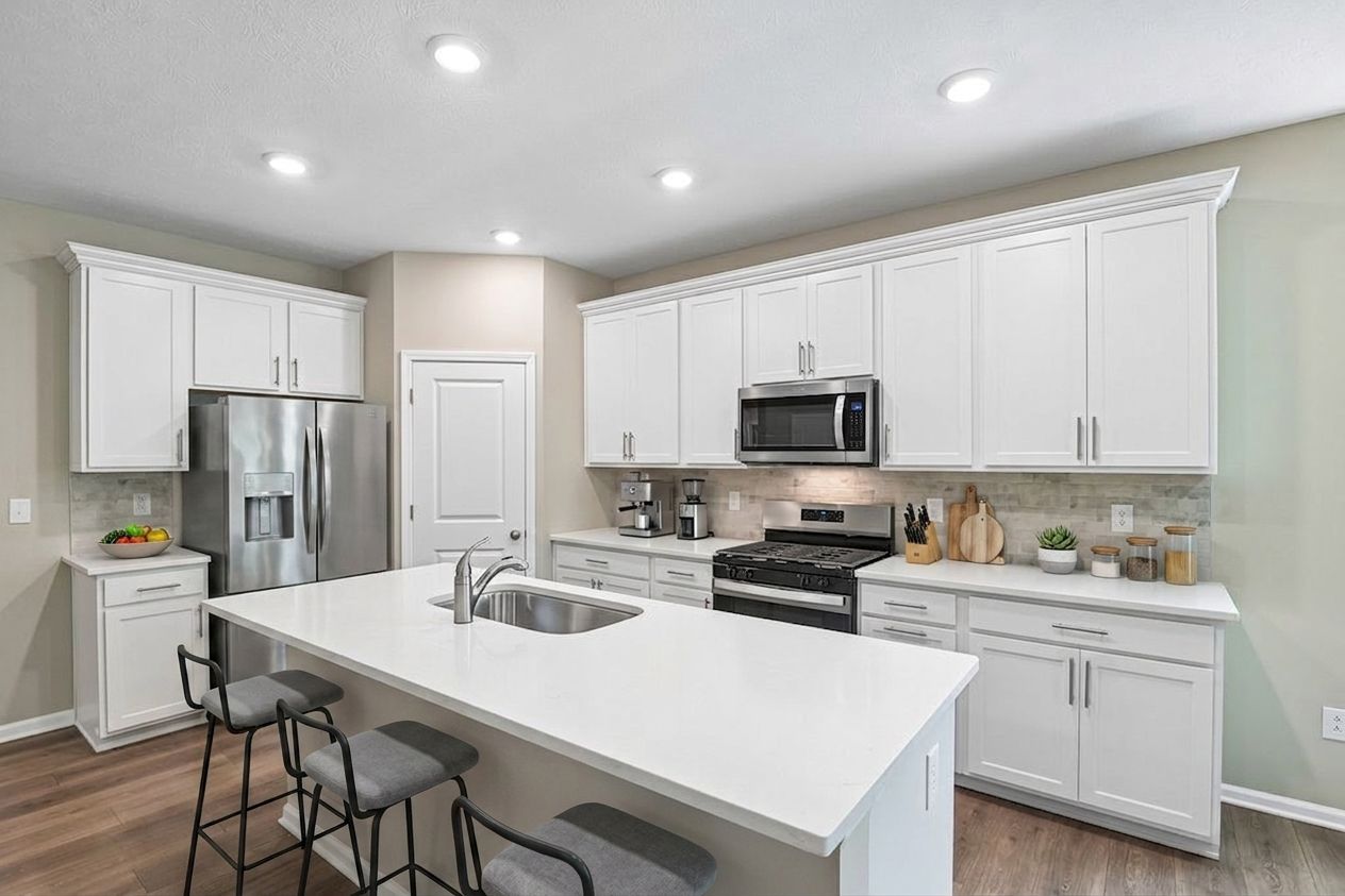 Valencia Kitchen Virtually Staged