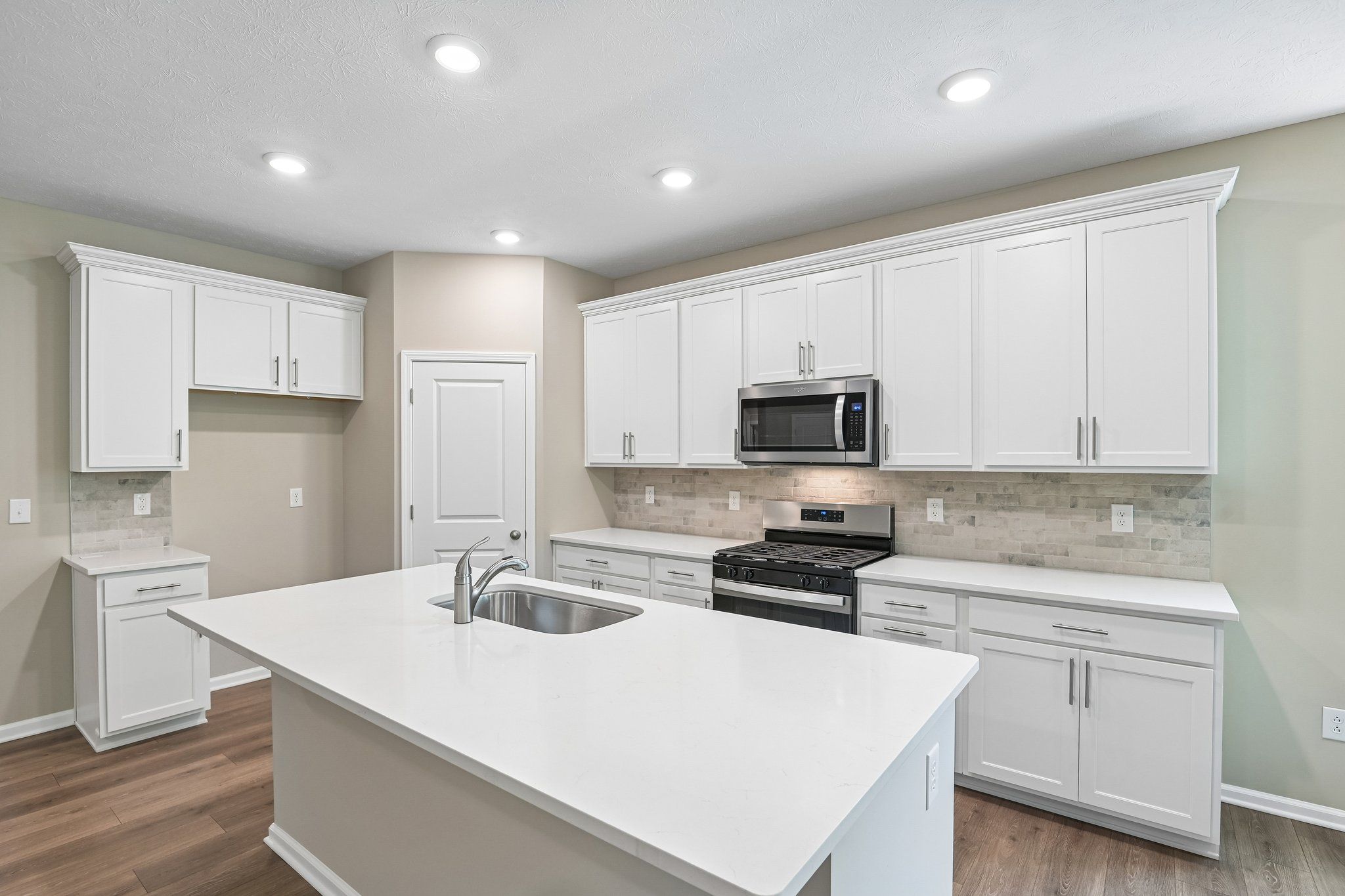Valencia Kitchen