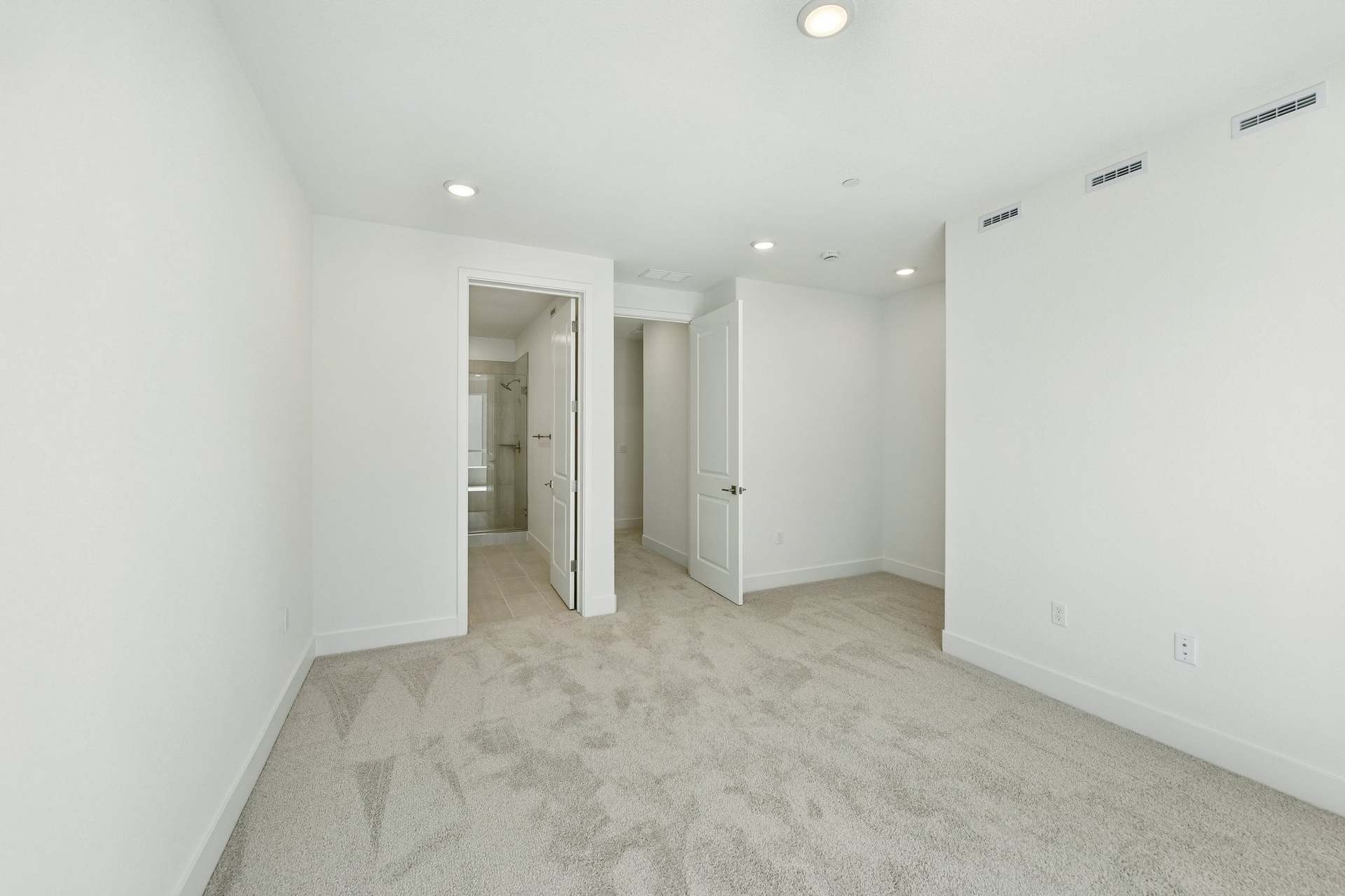 Midtown Primary Bedroom