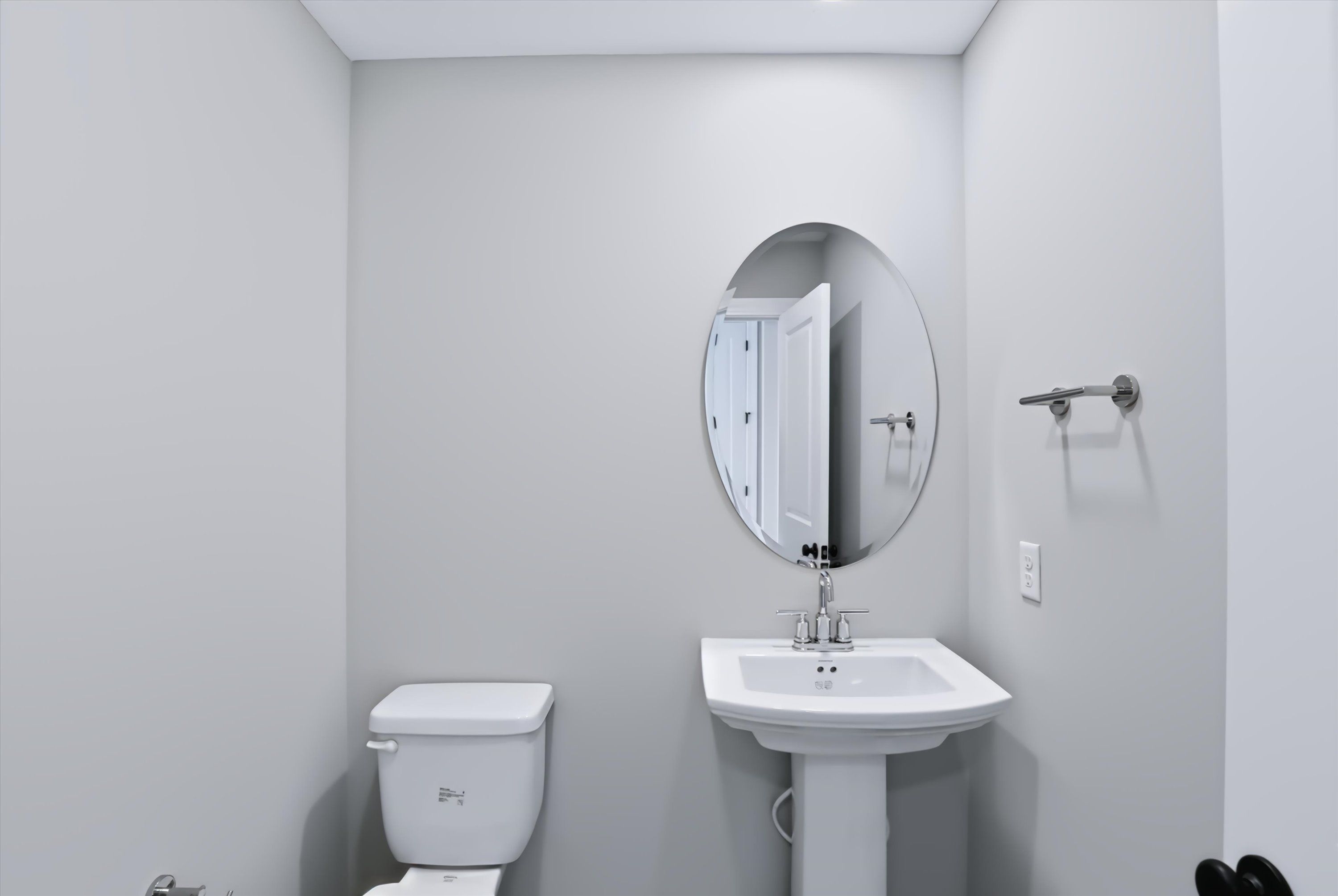 Washington Powder Bathroom