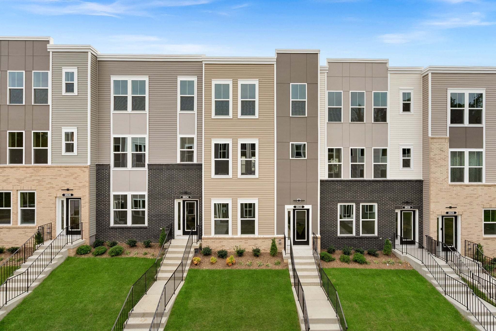 Potomac Front Exterior