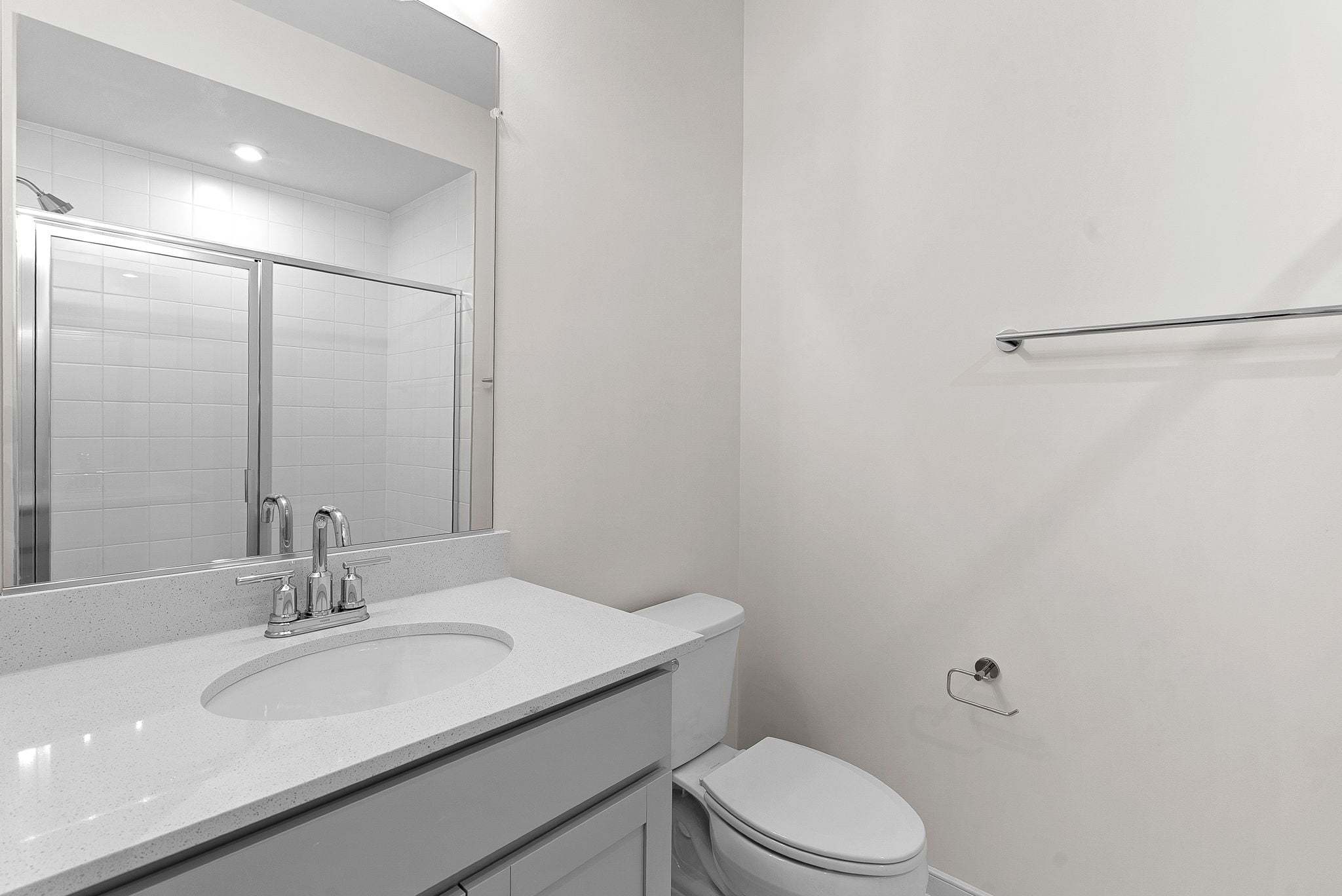 Potomac Secondary Bathroom with Large Vanity Sink