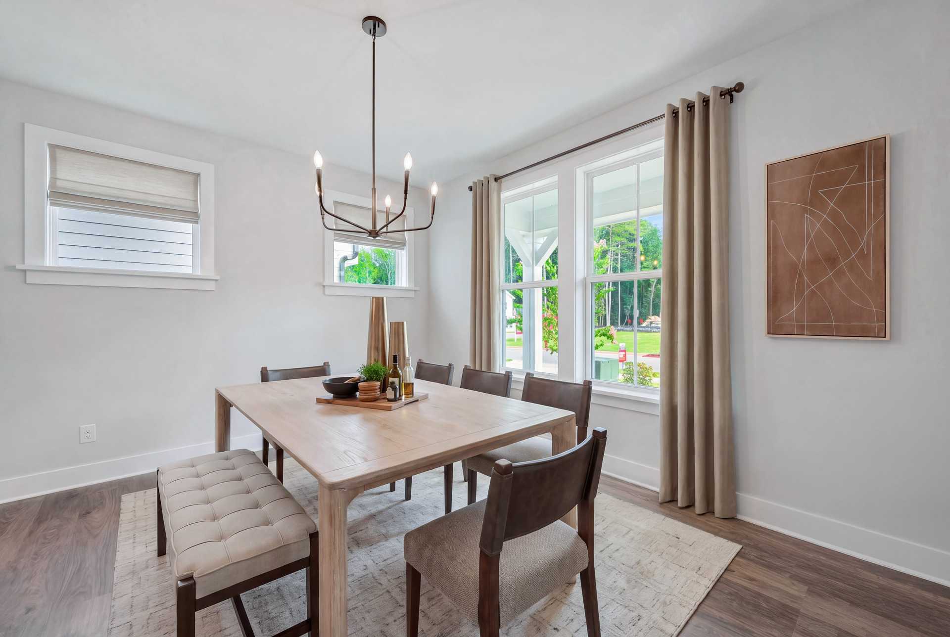 Collins Dining Room with Staging
