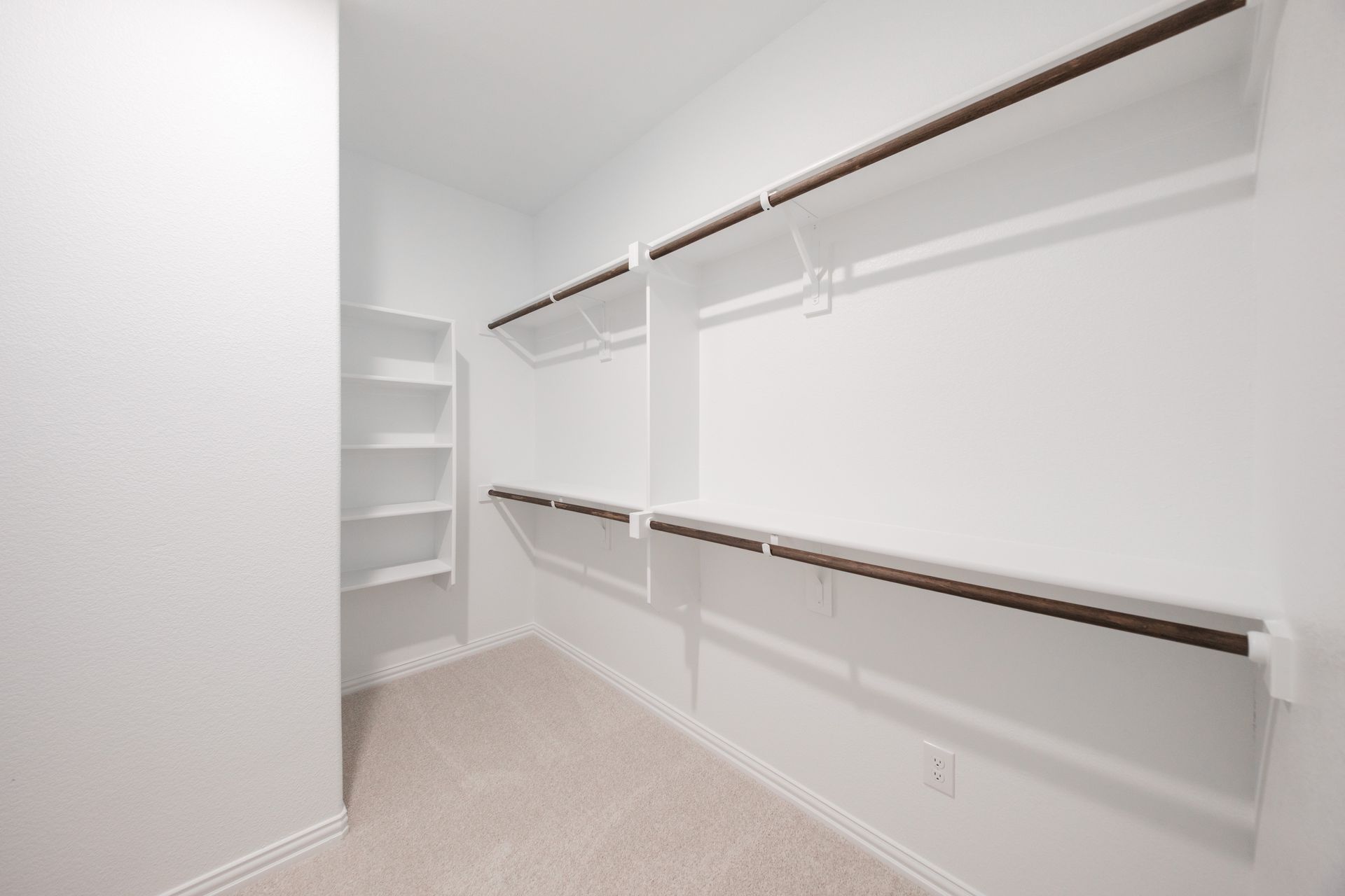 Rainier Primary Bedroom Closet