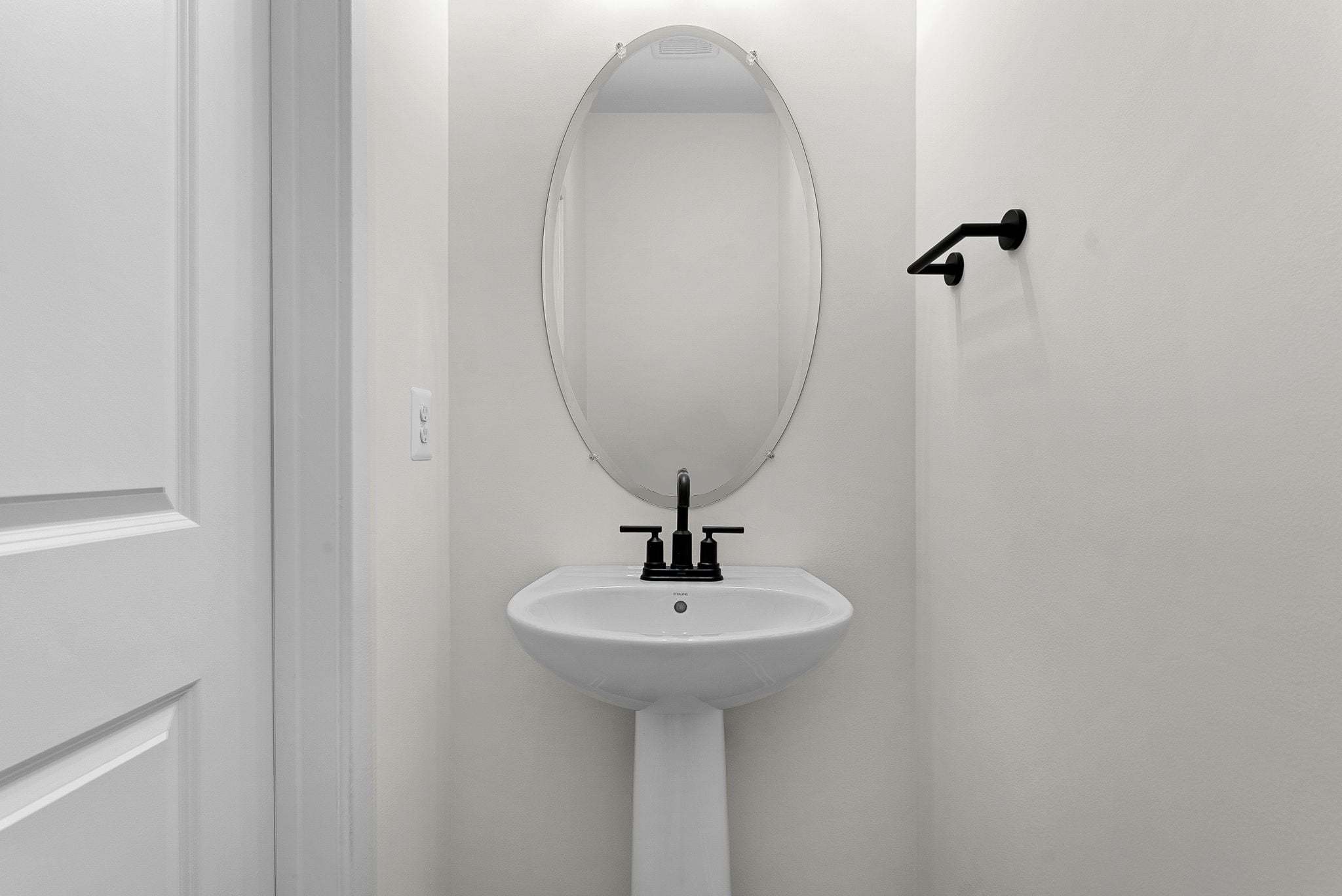 Monroe Powder Room