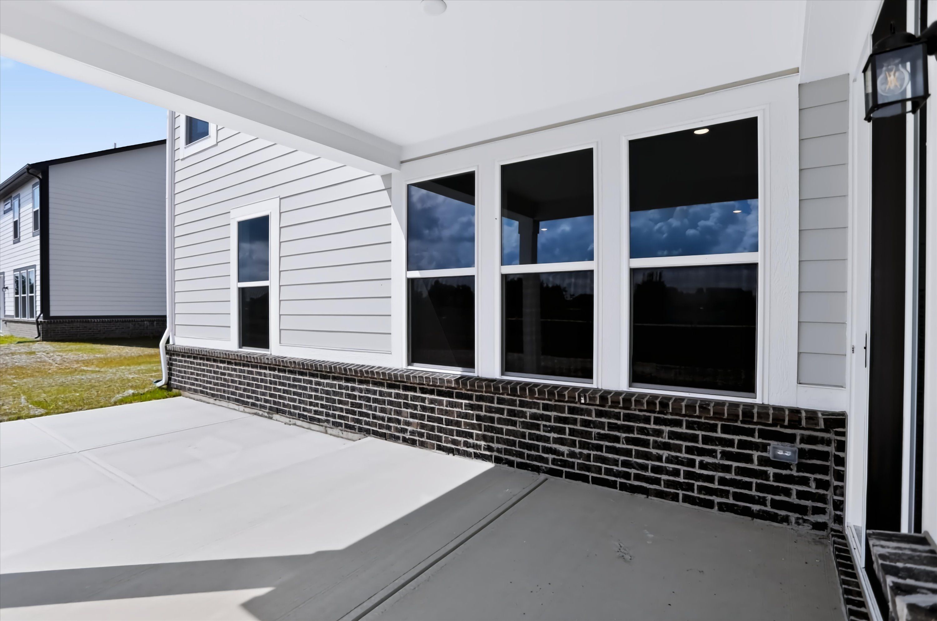 Washington Covered Patio