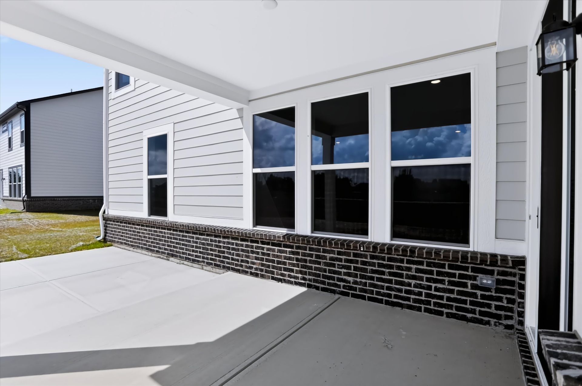 Washington Covered Patio
