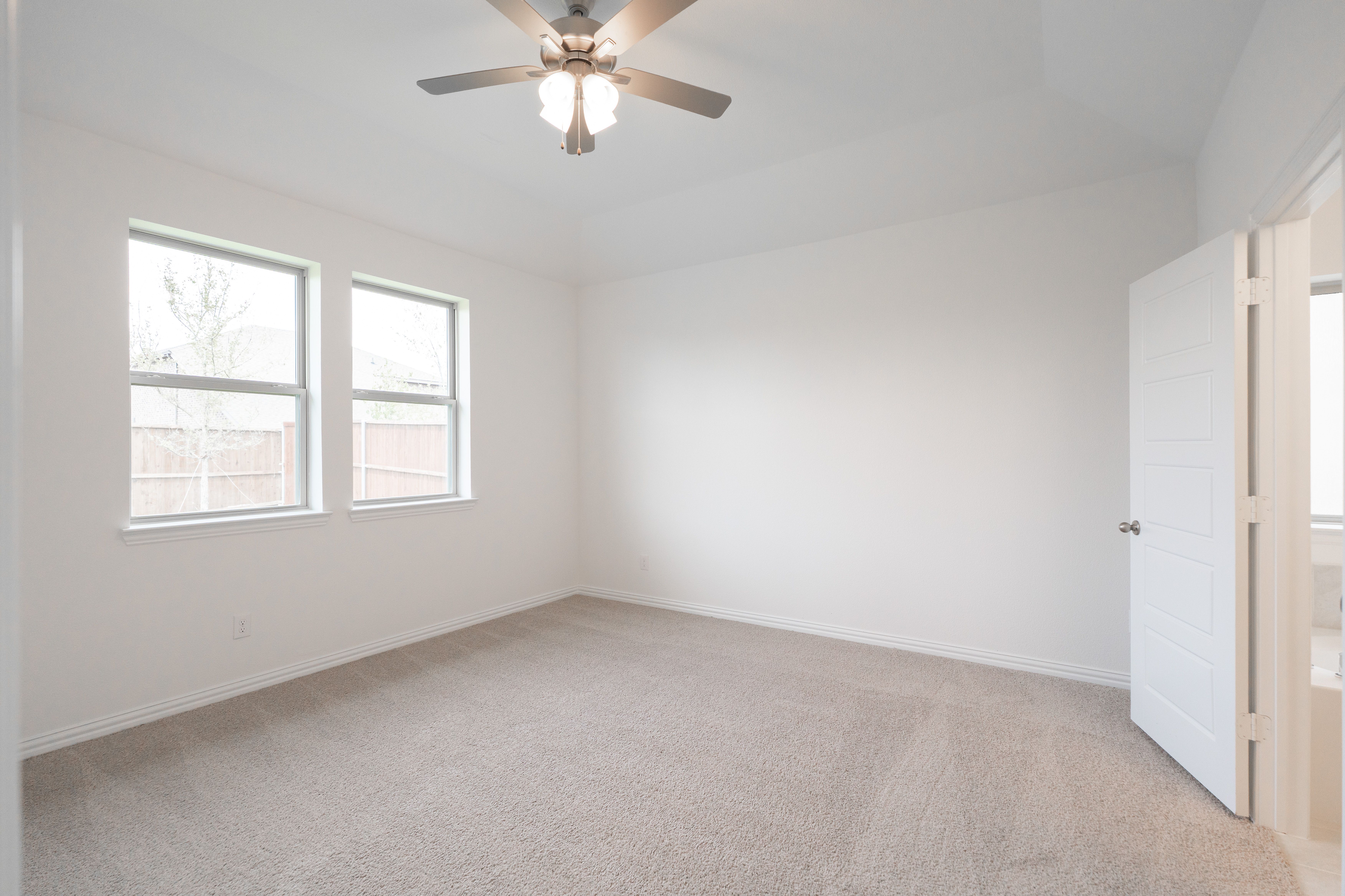 Rainier Primary Bedroom
