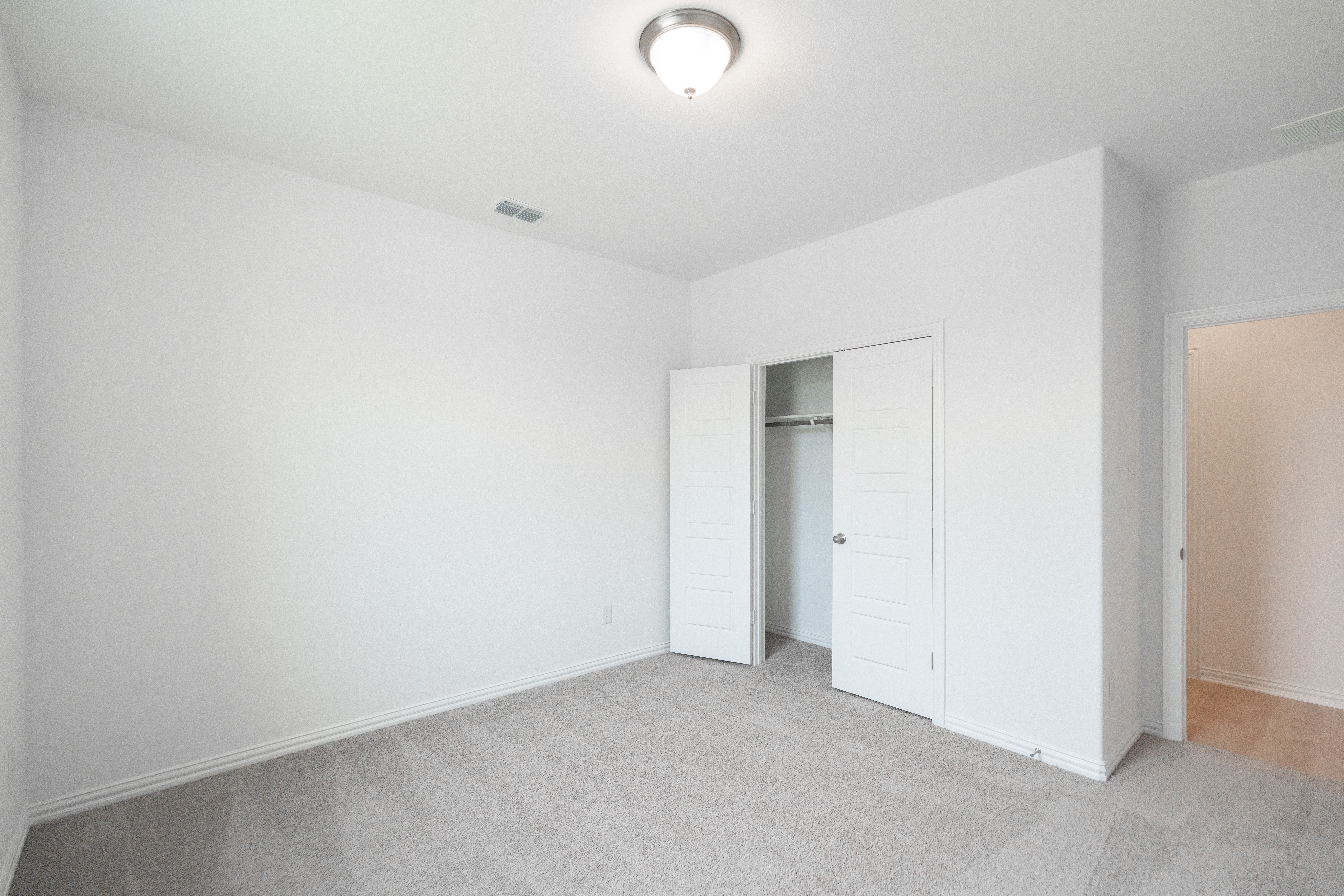 Rainier Bedroom 2