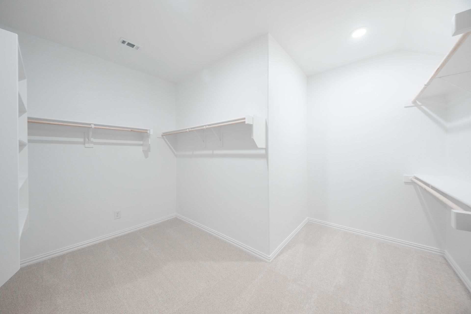 Bluebell Primary Closet