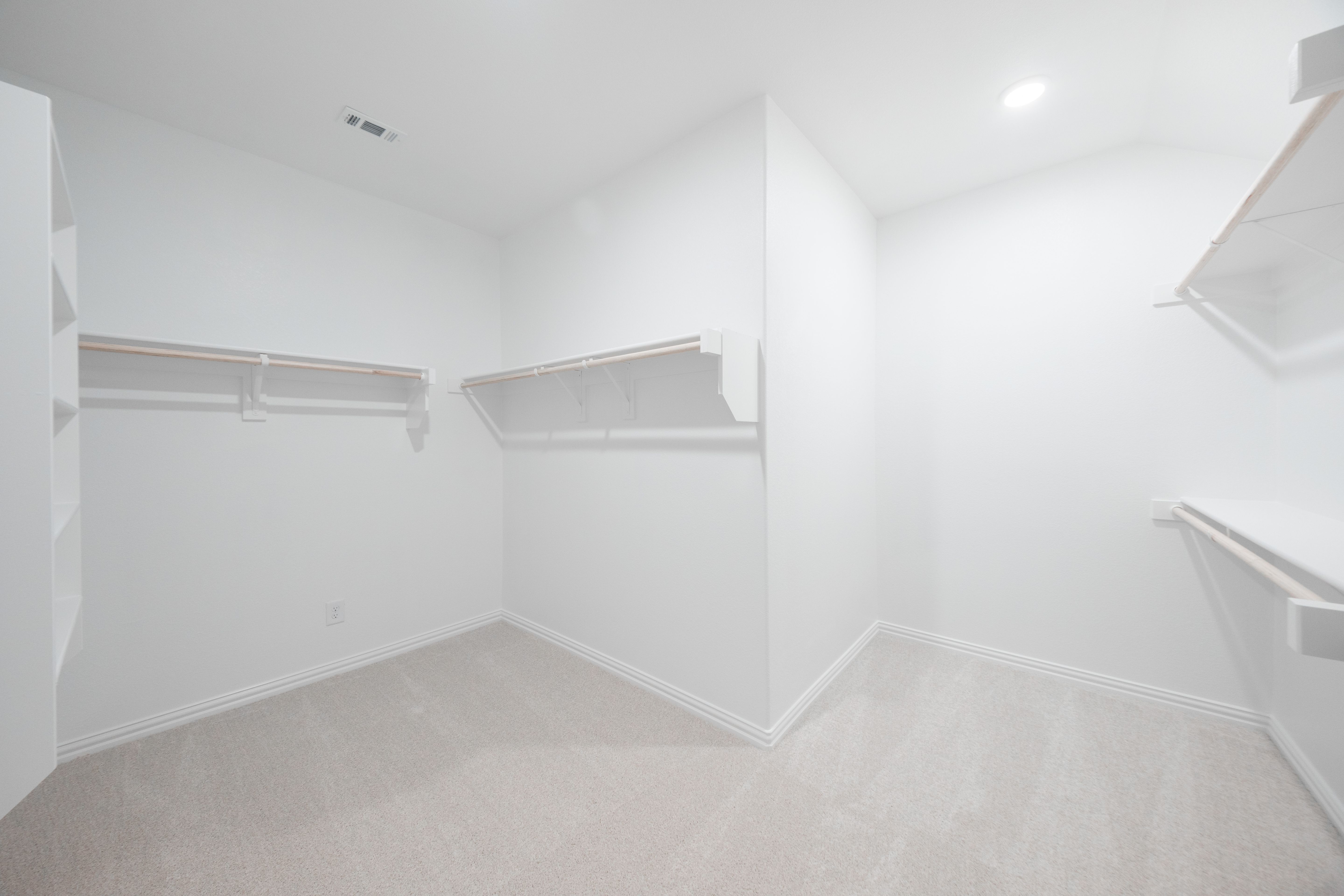 Bluebell Primary Closet