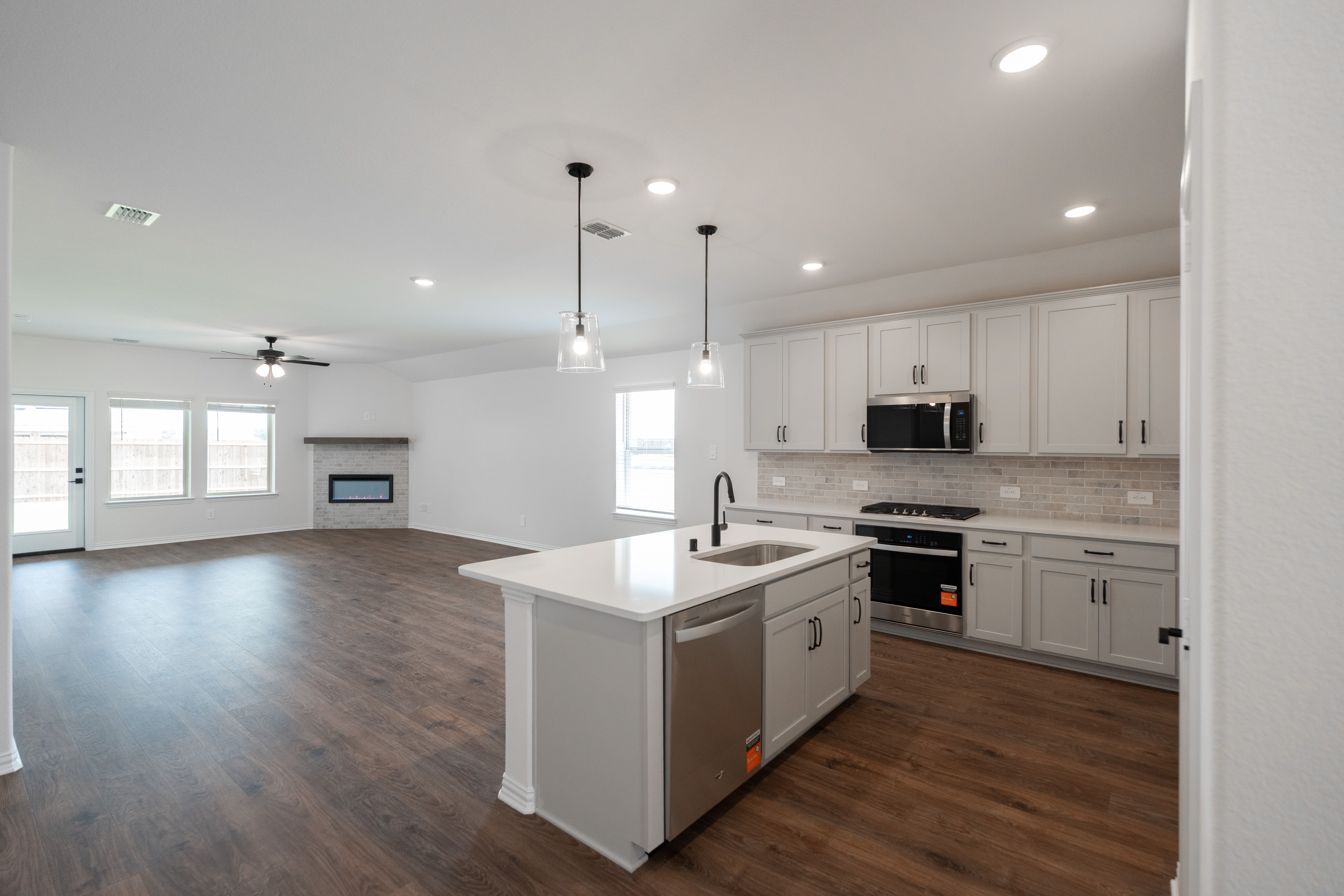 Carson Kitchen 1