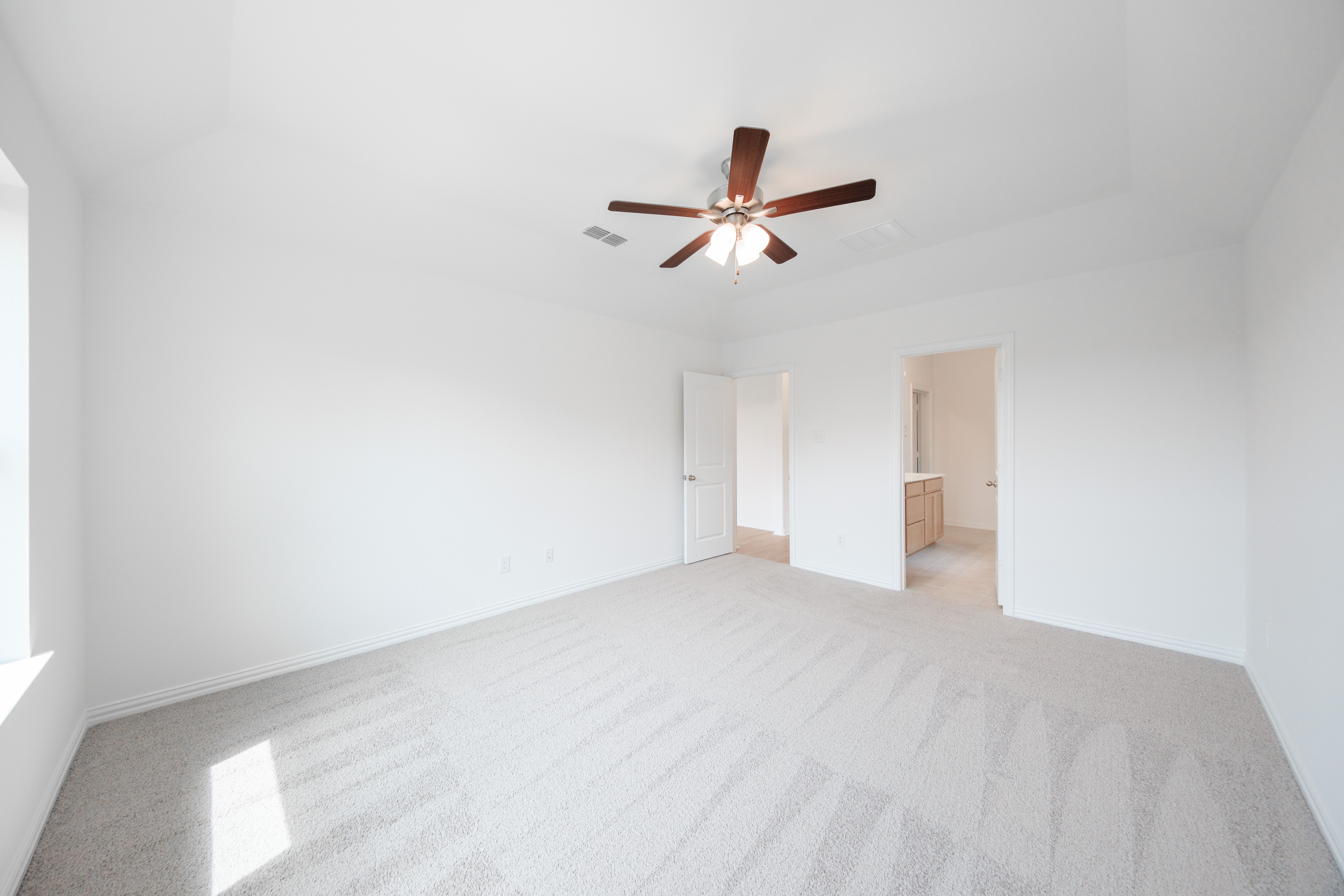 Magnolia Primary Bedroom