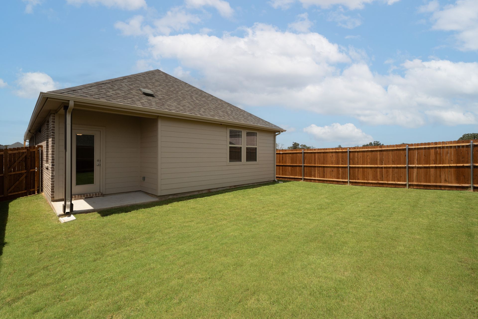 Primrose Backyard