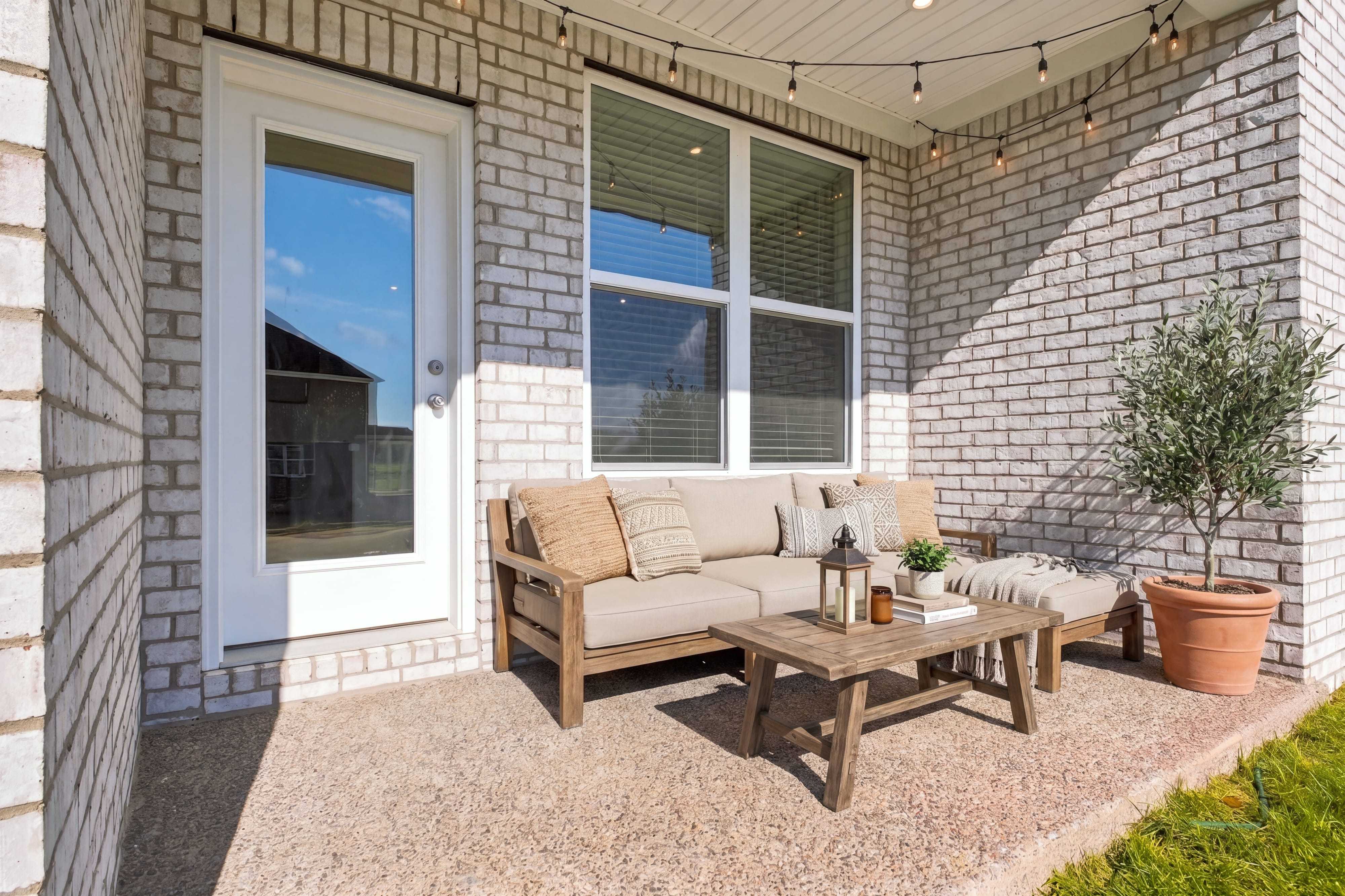 Brenham Covered Patio